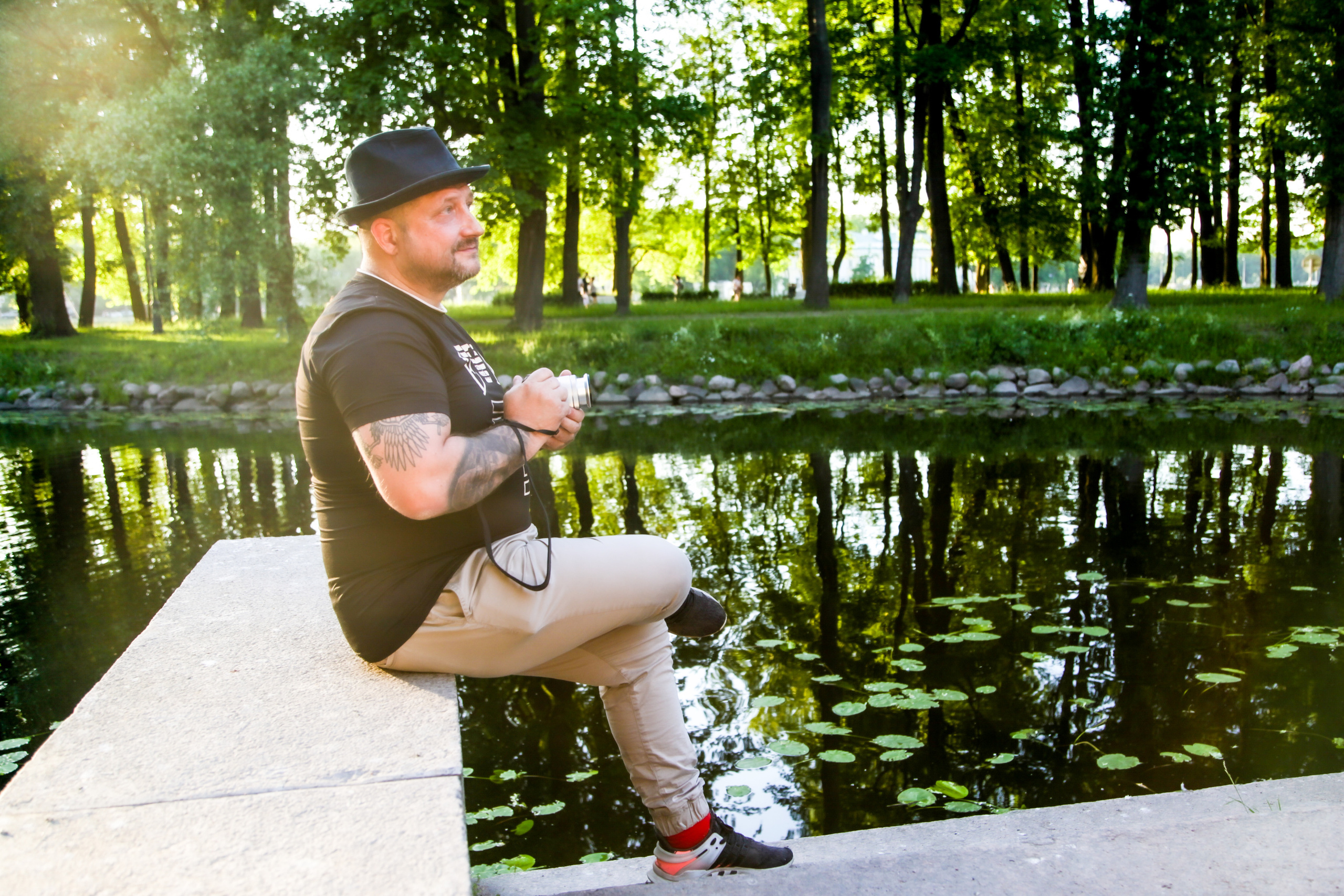 Портрет фотографа. Позитивный контент-фотограф в Санкт-Петербурге Мария Устинова