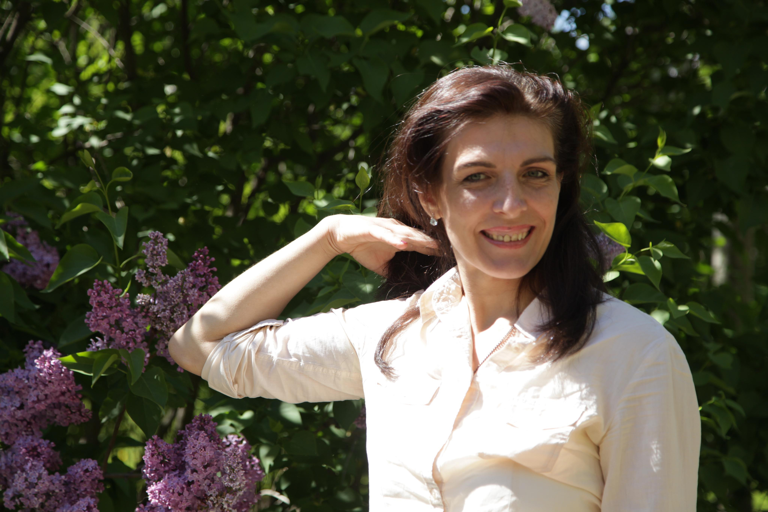 Цветет сирень. Позитивный контент-фотограф в Санкт-Петербурге Мария Устинова