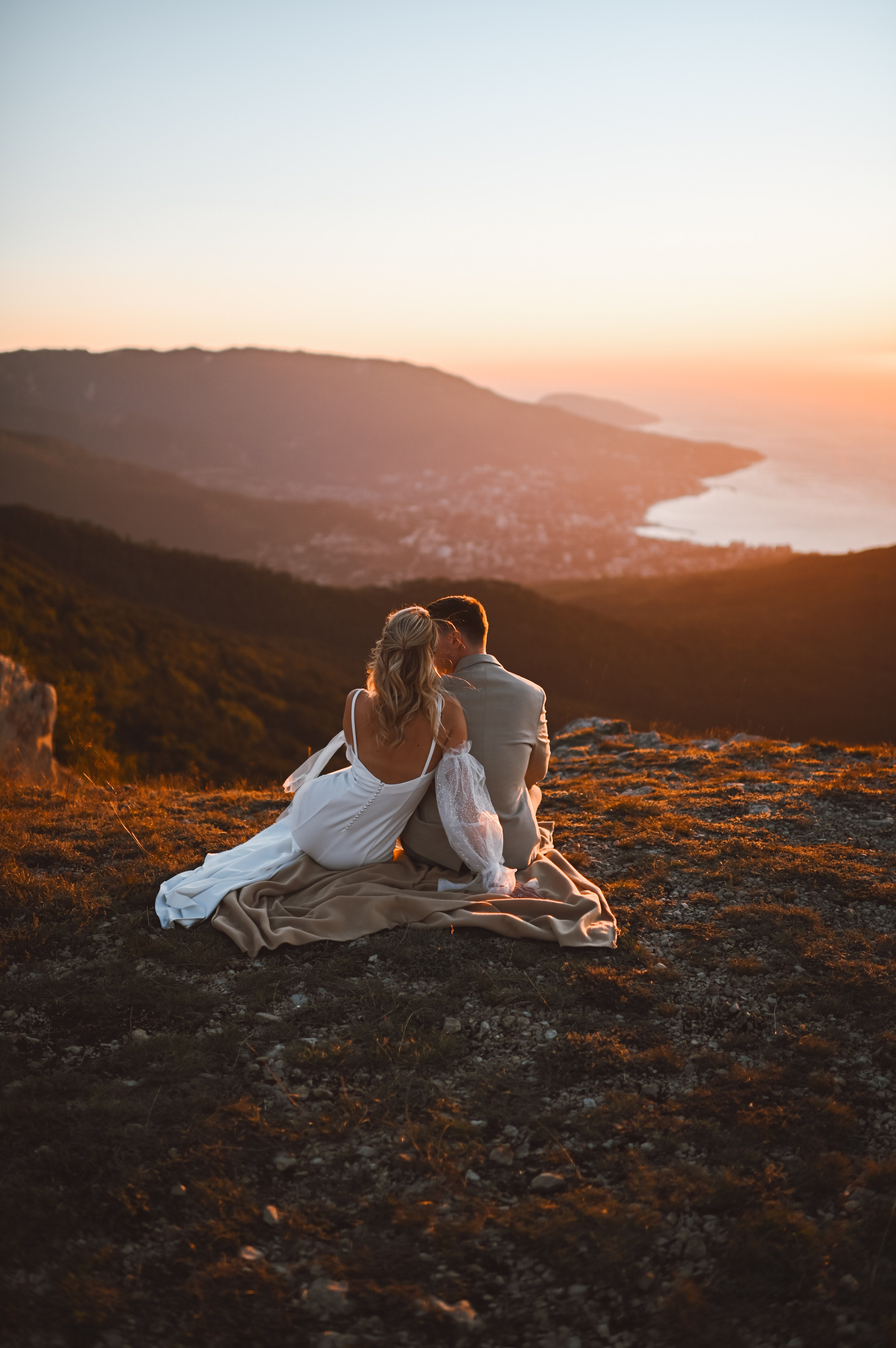 Свадебная съемка Ай-Петри. Фотограф Москва и Видеограф Москва