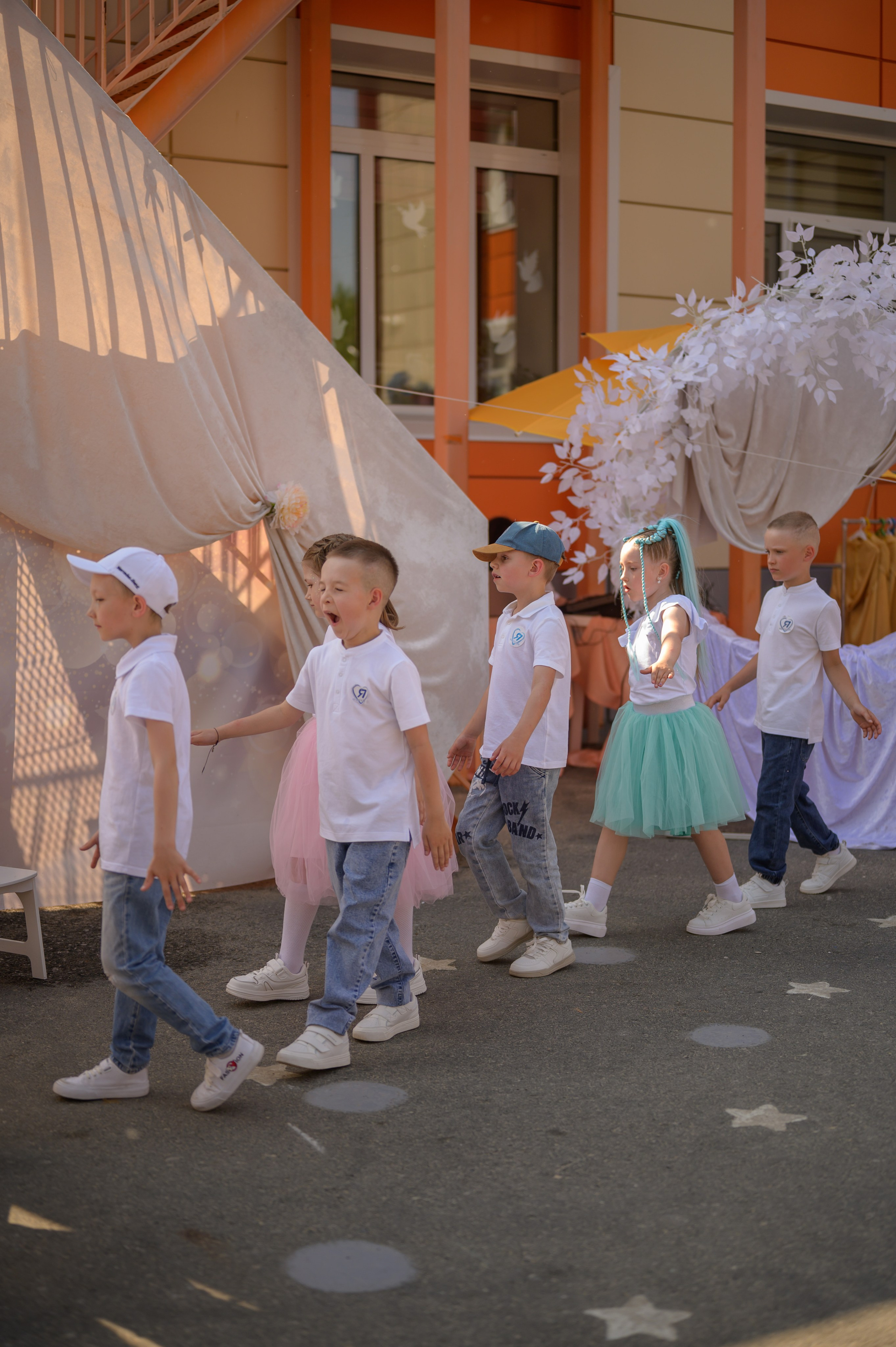 Репортаж выпускного группа «Фантазёры» 3 садик. Фотограф новорожденных, семейный детский в Тюмени Татьяна Морозова