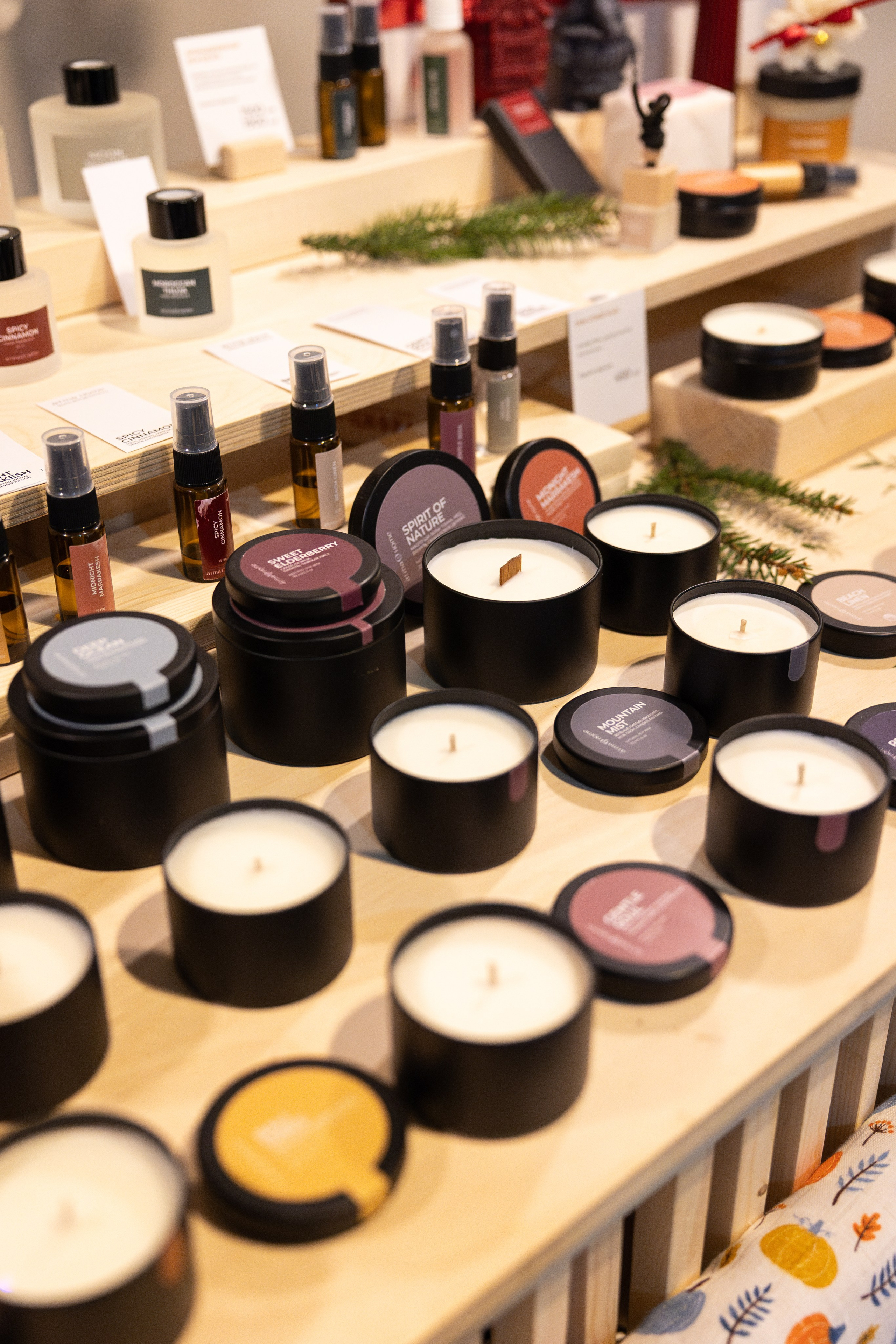 22 декабря 2024 в Типографии Сытина / фото Саша Жукова. Фотоотчеты «Ламбада-маркета»