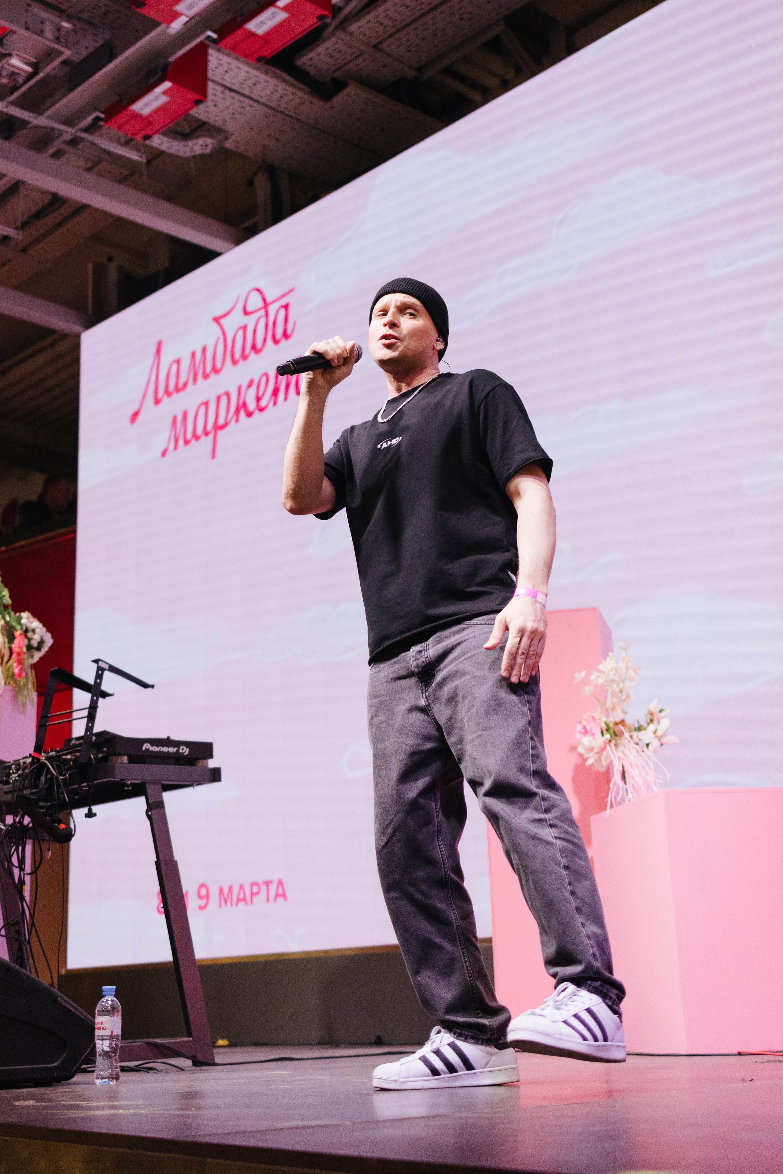 7–8 марта 2025 в пространстве «Три вокзала. Депо» / День 2 / фото Валерий Белобеев. Фотоотчеты «Ламбада-маркета»