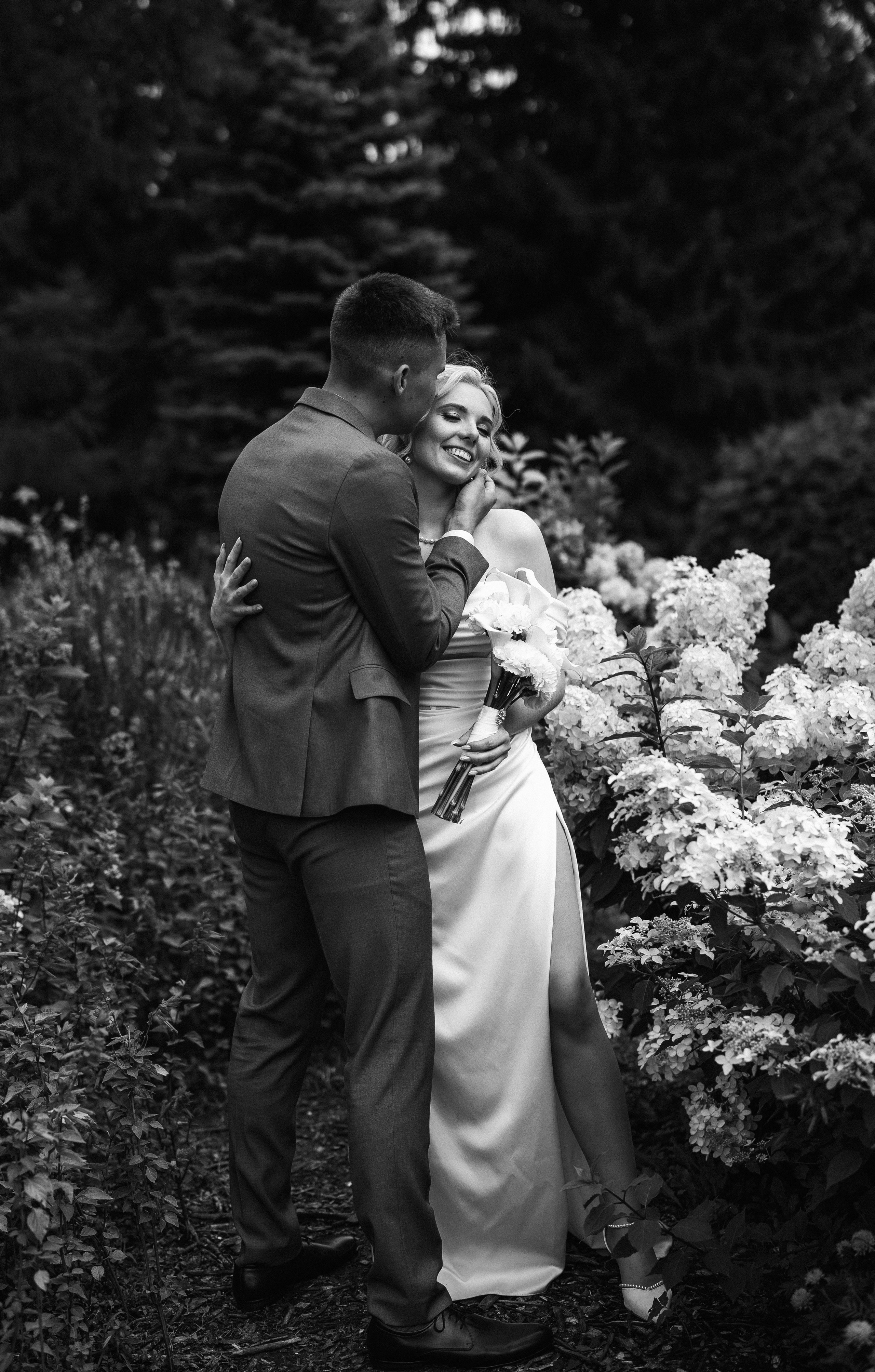 Николай & Анастасия | 10.08.24. Свадебный и семейный фотограф в Омске Евгения Хакимова