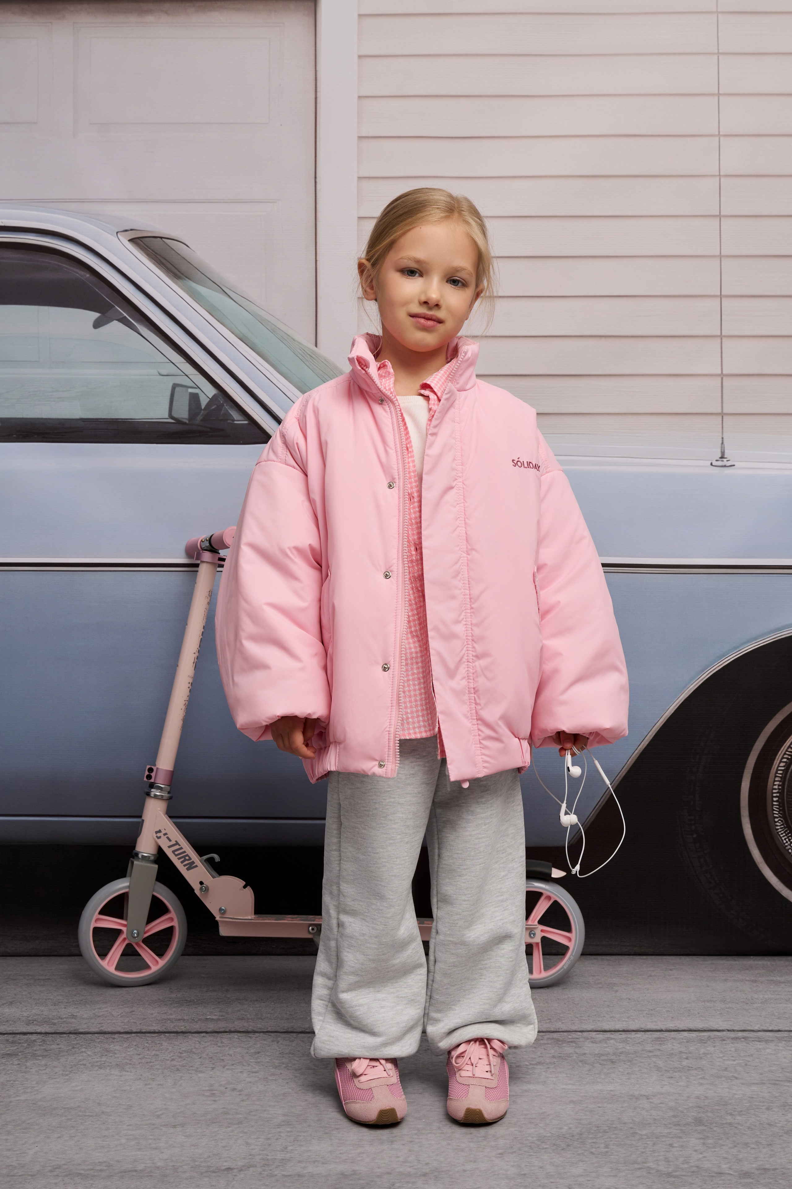 RETRO CAR. Creative Fashion Photographer & Art Director