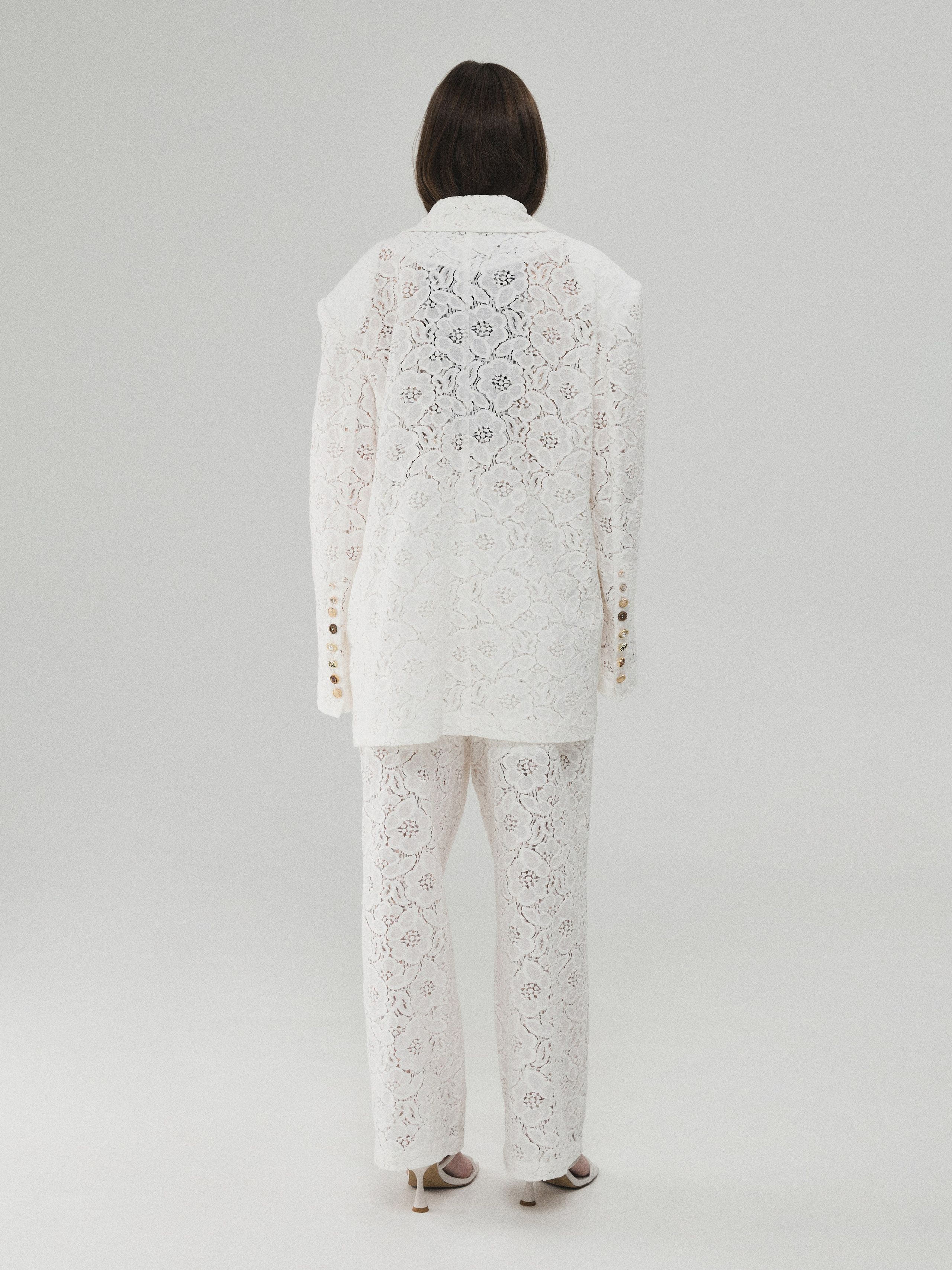 57 Atelier. Фотограф в Москве и Сургуте Алла Лесовая. Снимаю каталог для брендов и индивидуальные портреты для людей