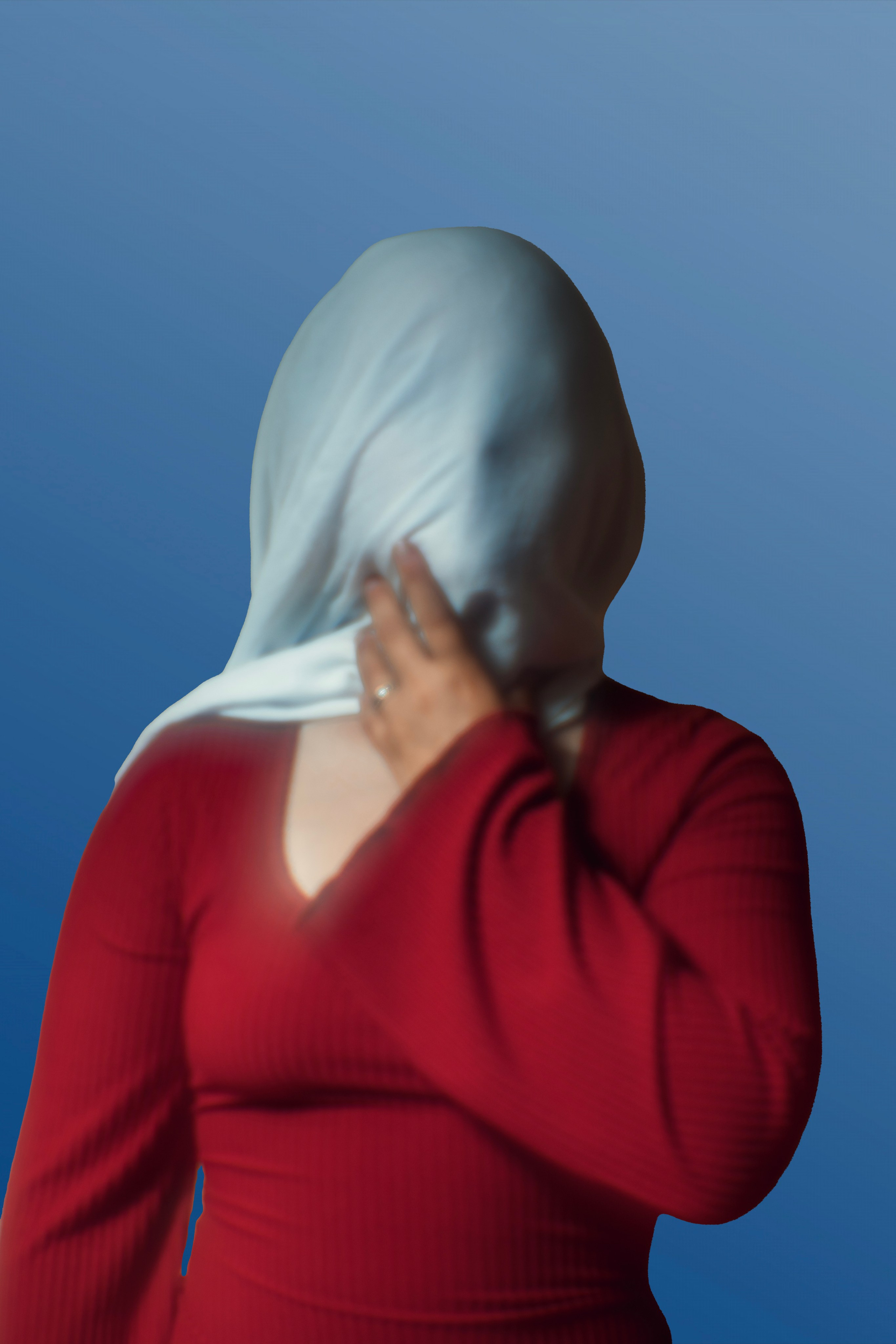 Подражание Рене Магрит. Арт- фотограф Москва