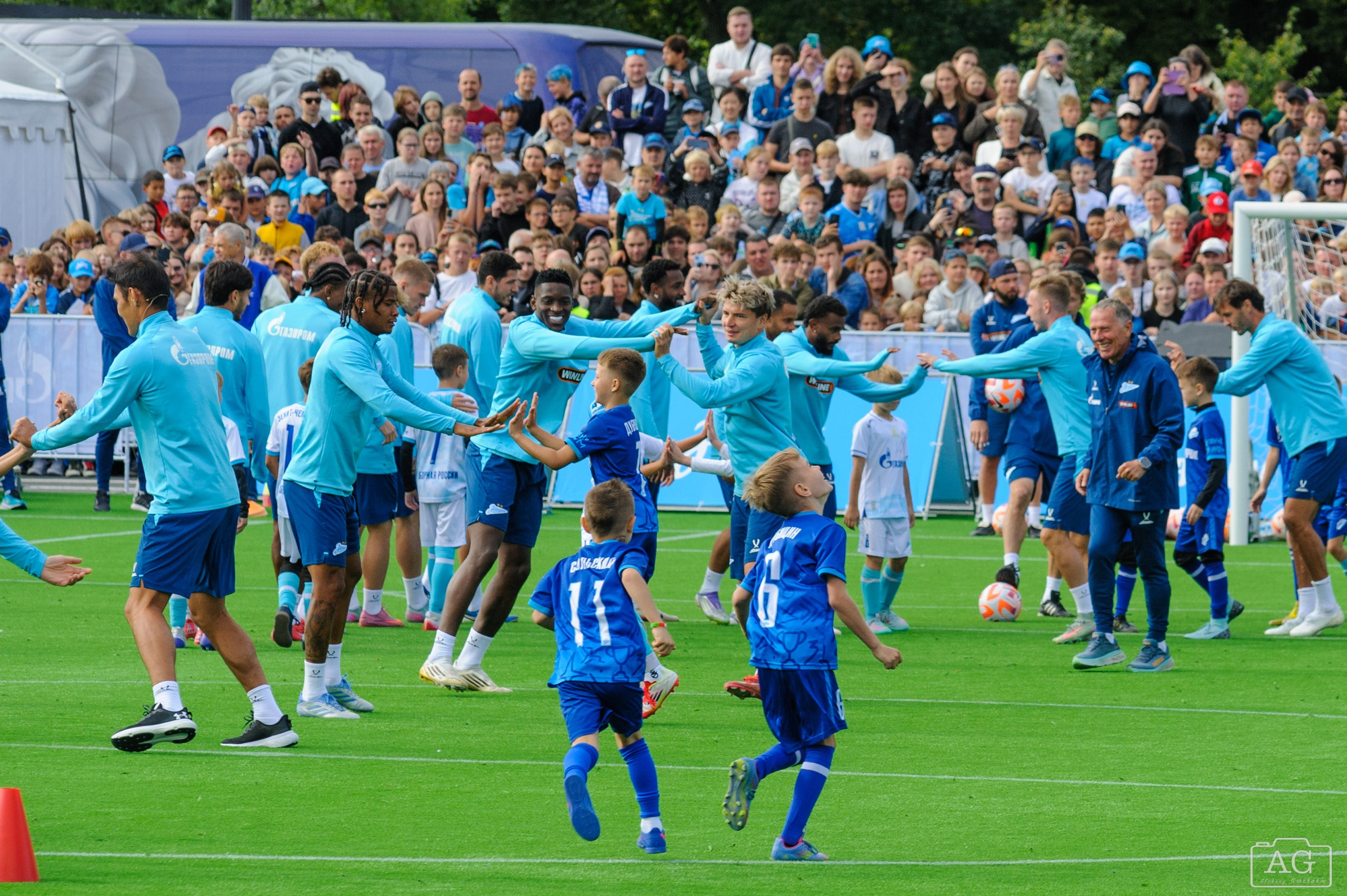 Открытая тренировка ФК «Зенит». Алексей Горчаков. Фотограф на ваш праздник