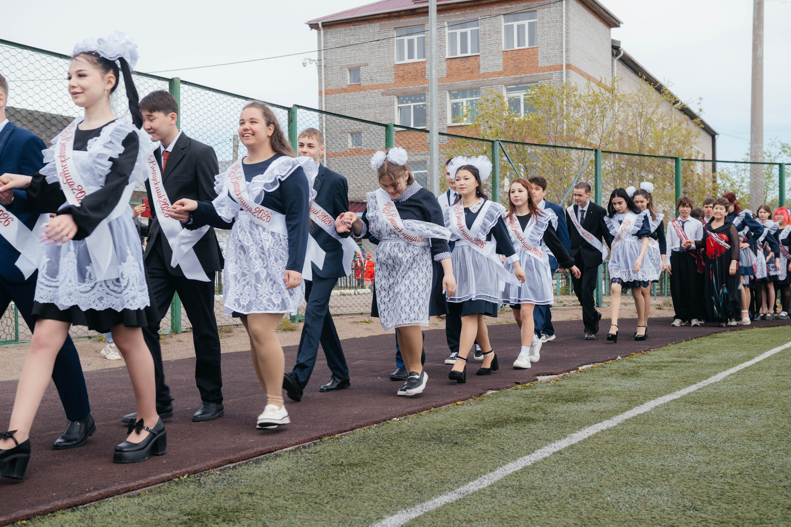 Выпускной 38 школа. Фотограф Эллина Дар г. Улан-Удэ