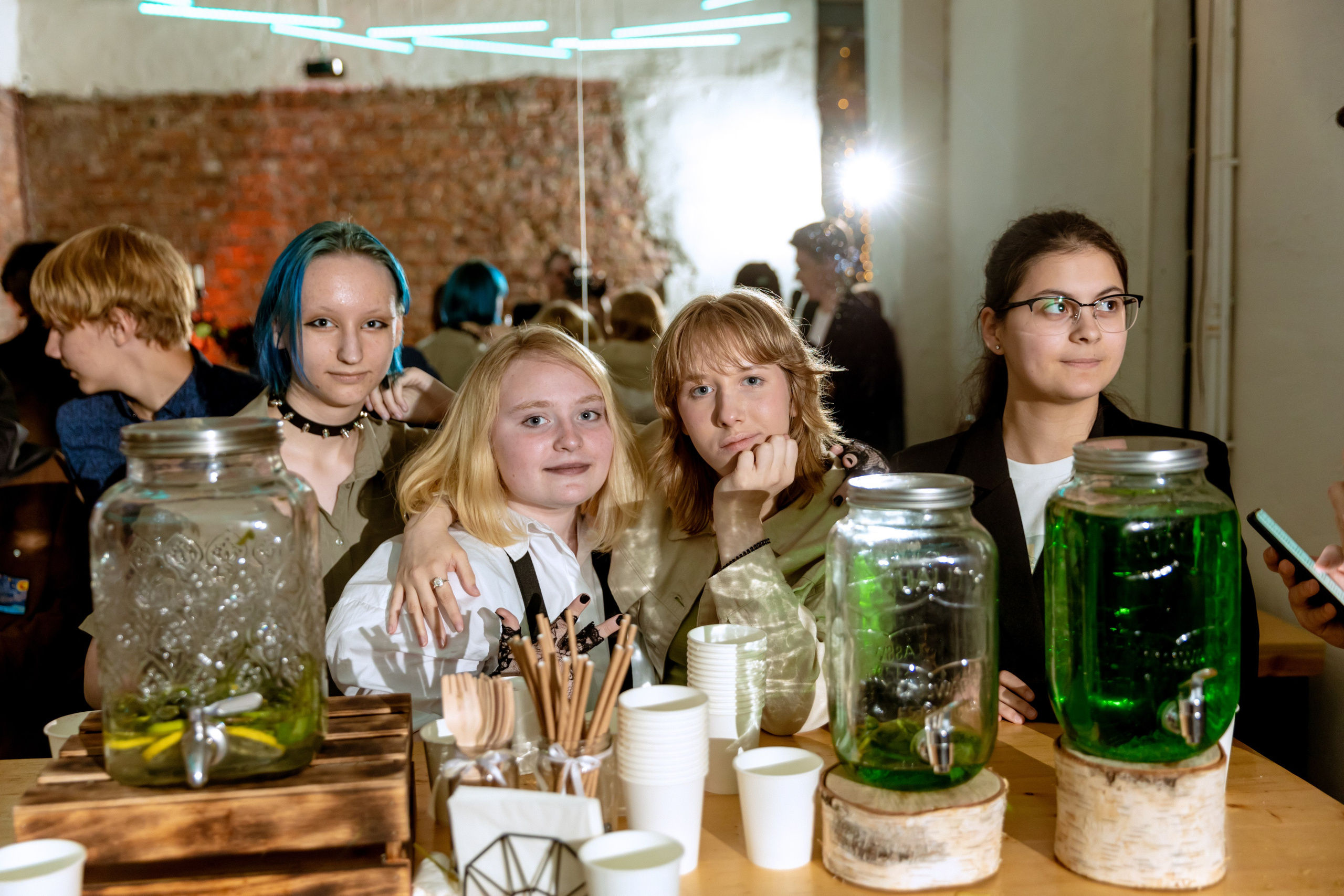 Фотограф. на школьный выпускной. Фотограф на праздник, корпоратив, День Рождения и Юбилей в г. Санкт-Петербурге Алексей Анкушев