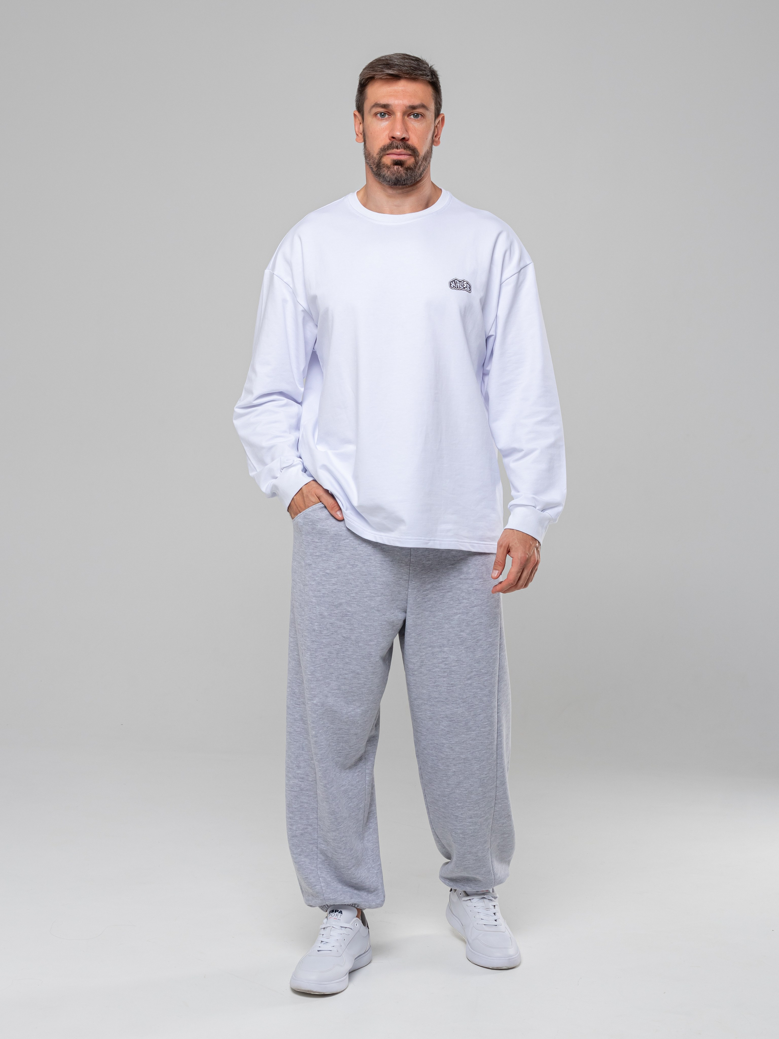 Худи и штаны. Фотограф в Краснодаре Арина Кудряшова