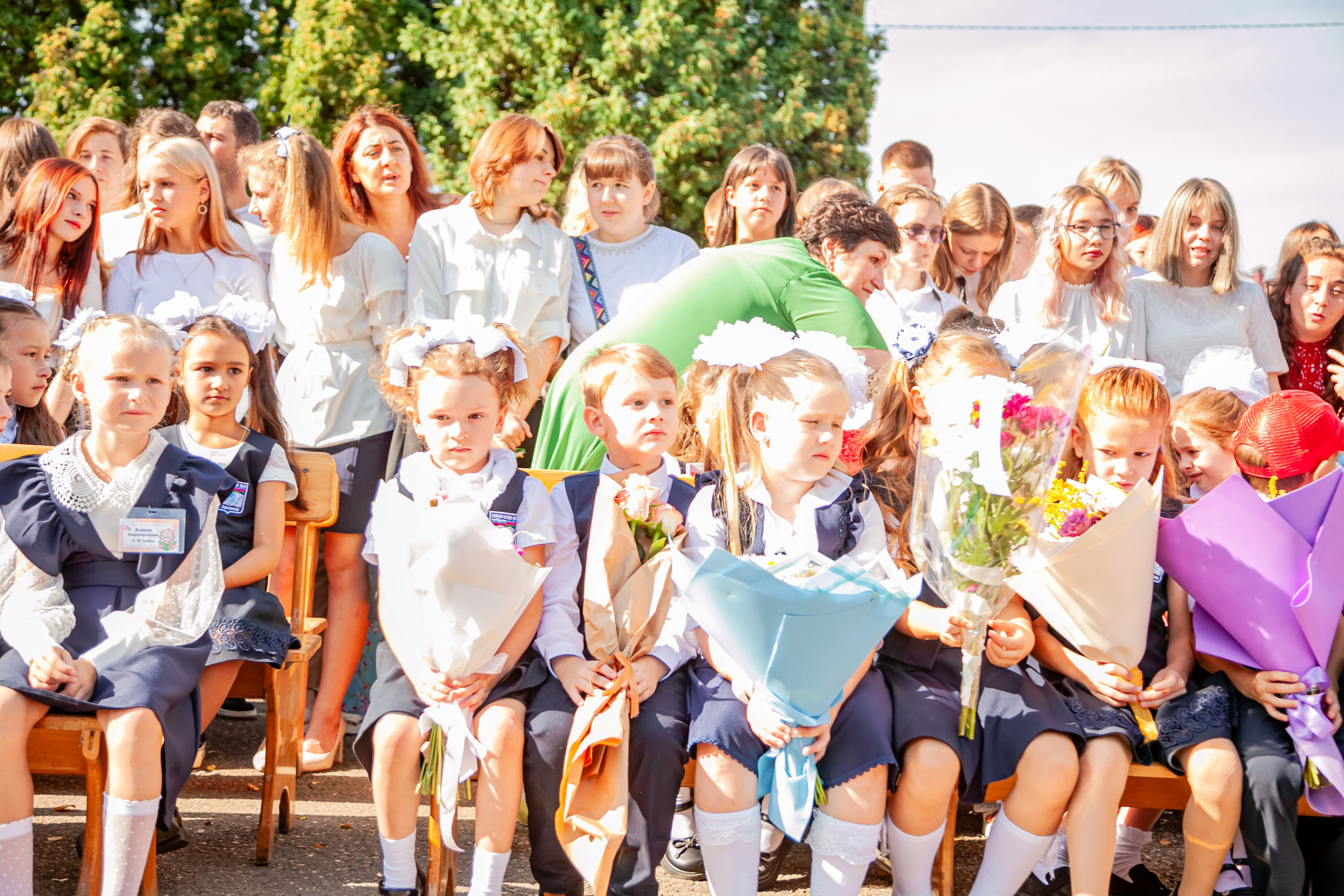 1 сентября линейка. Свадебный и семейный фотограф в Армавире