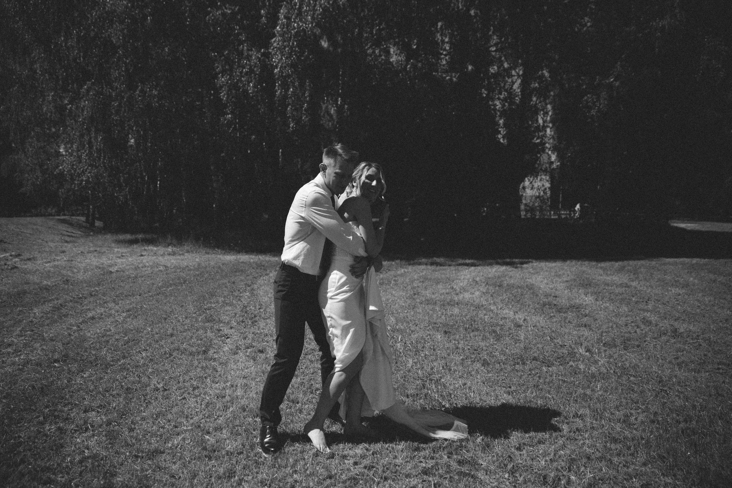 Свадебная фотосессия Ксении и Александра в Усадьбе Горки Ленинские. Свадебный фотограф Домодедово Москва Катерина Алехина