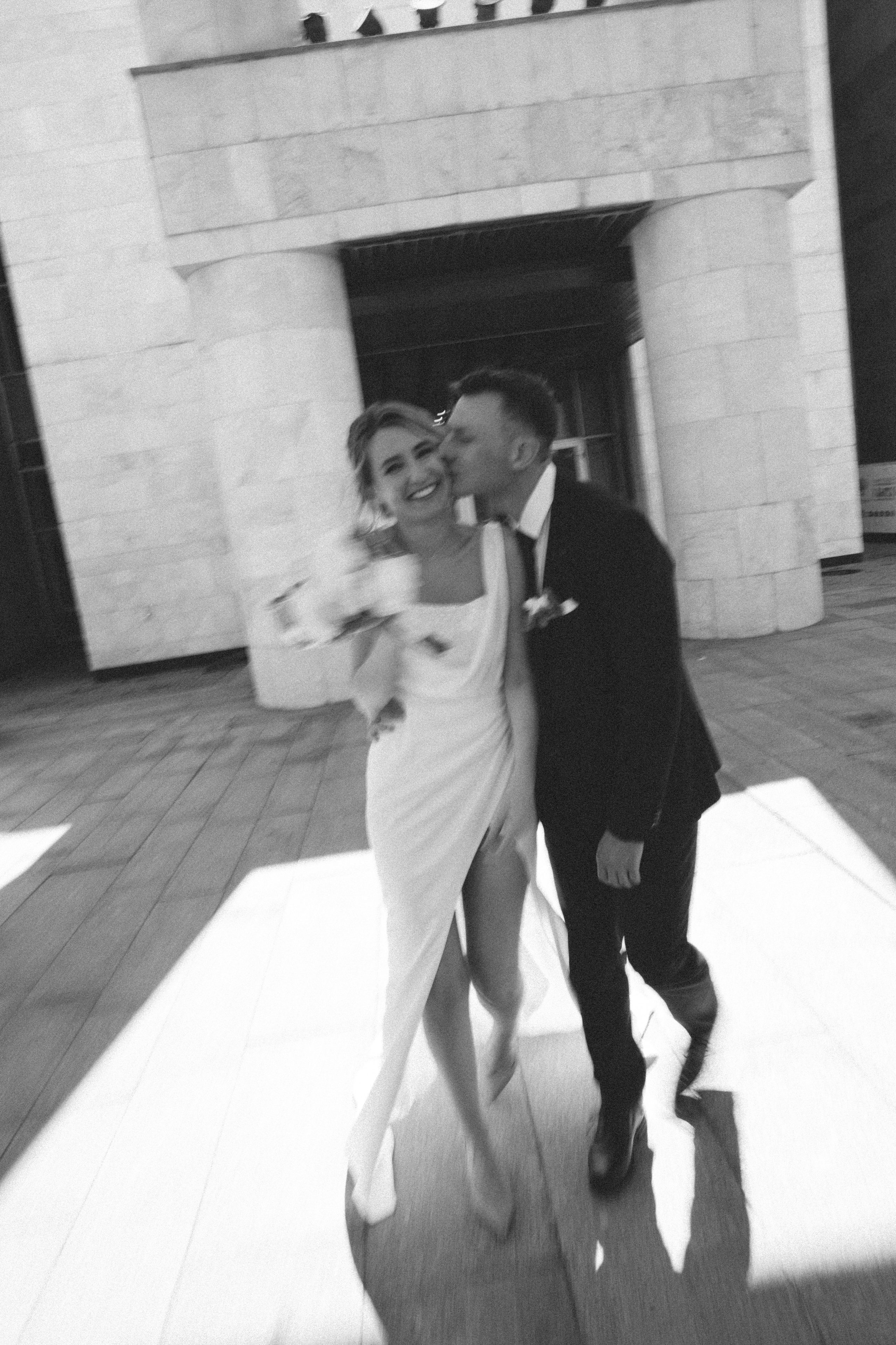 Свадебная фотосессия Ксении и Александра в Усадьбе Горки Ленинские. Свадебный фотограф Домодедово Москва Катерина Алехина