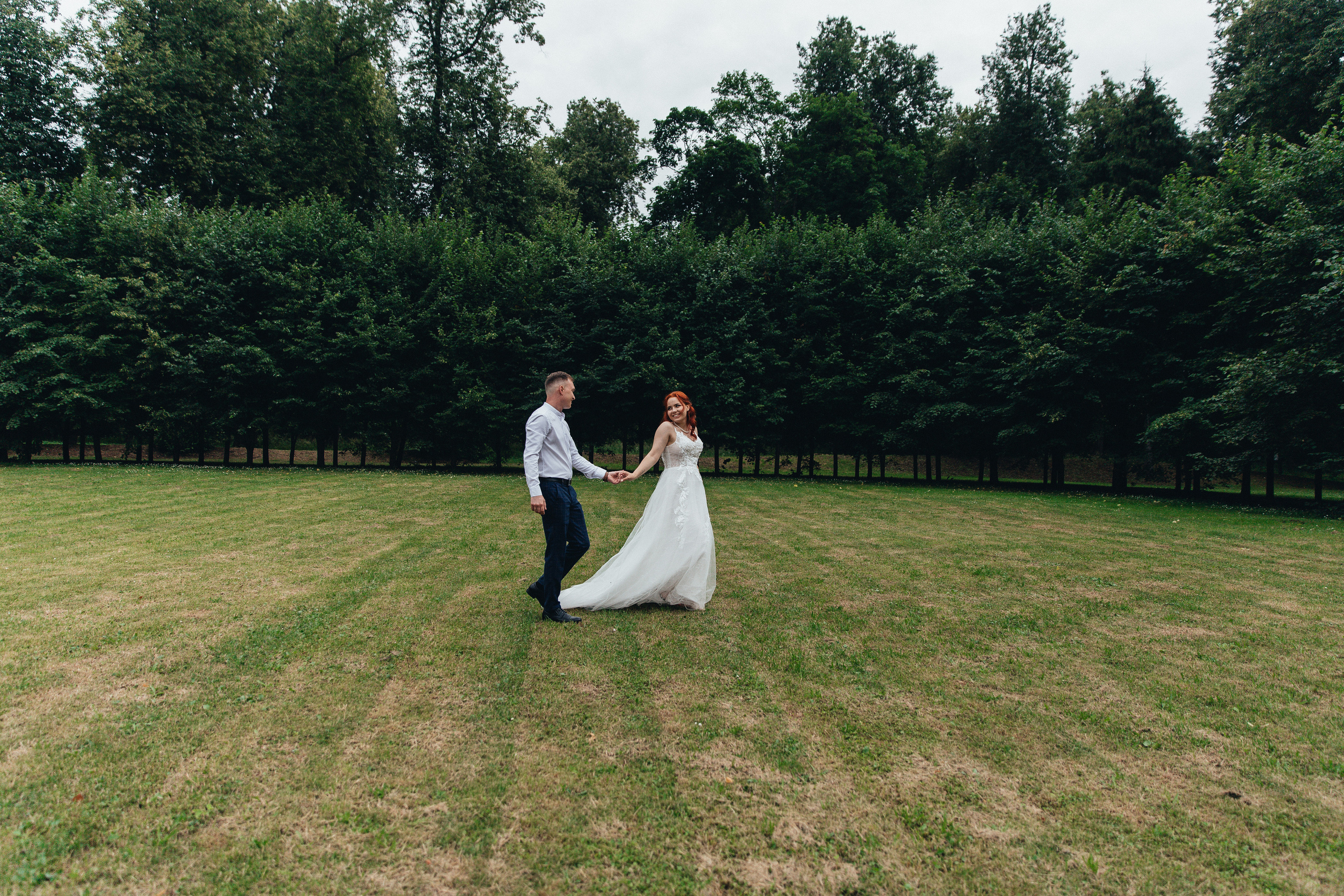 Аня и Андрей свадебная фотосессия в Усадьбе Горки Ленинские. Свадебный фотограф Домодедово Москва Катерина Алехина