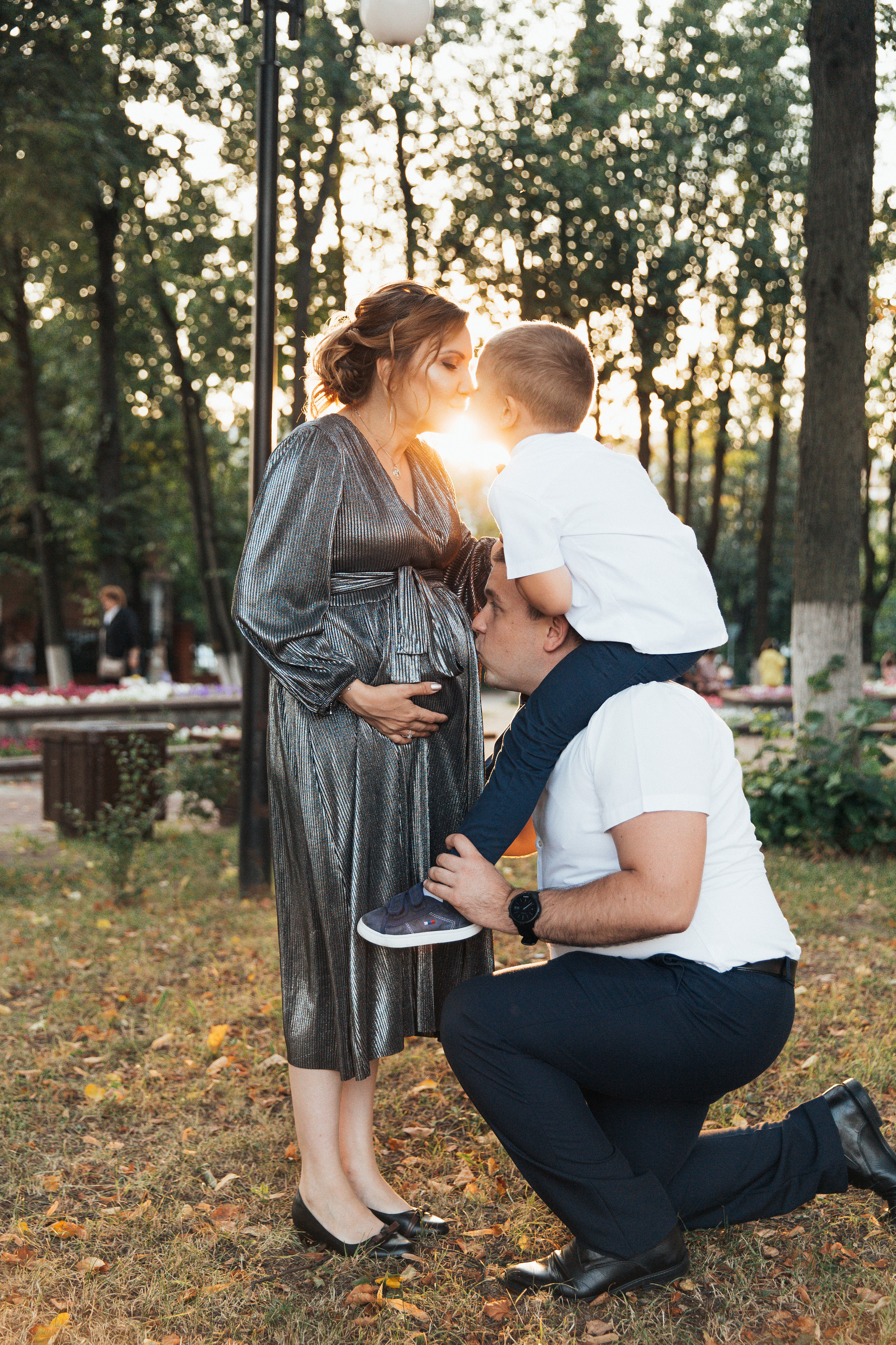 Анонс семейной прогулки Елены Александра и Дани в Видном. Свадебный фотограф Домодедово Москва Катерина Алехина