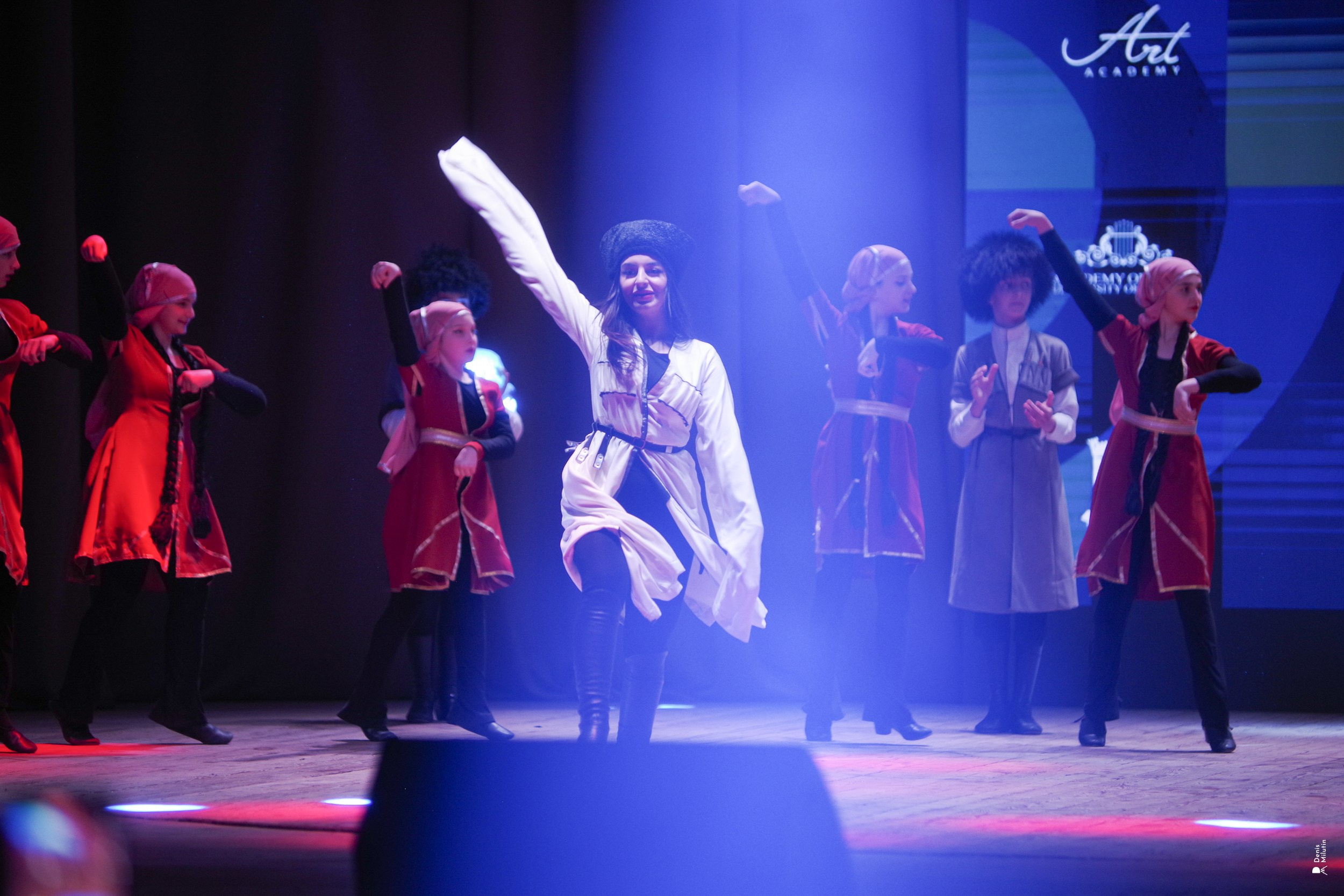 Танцы в Хоби. Портретный фотограф Денис Милютин