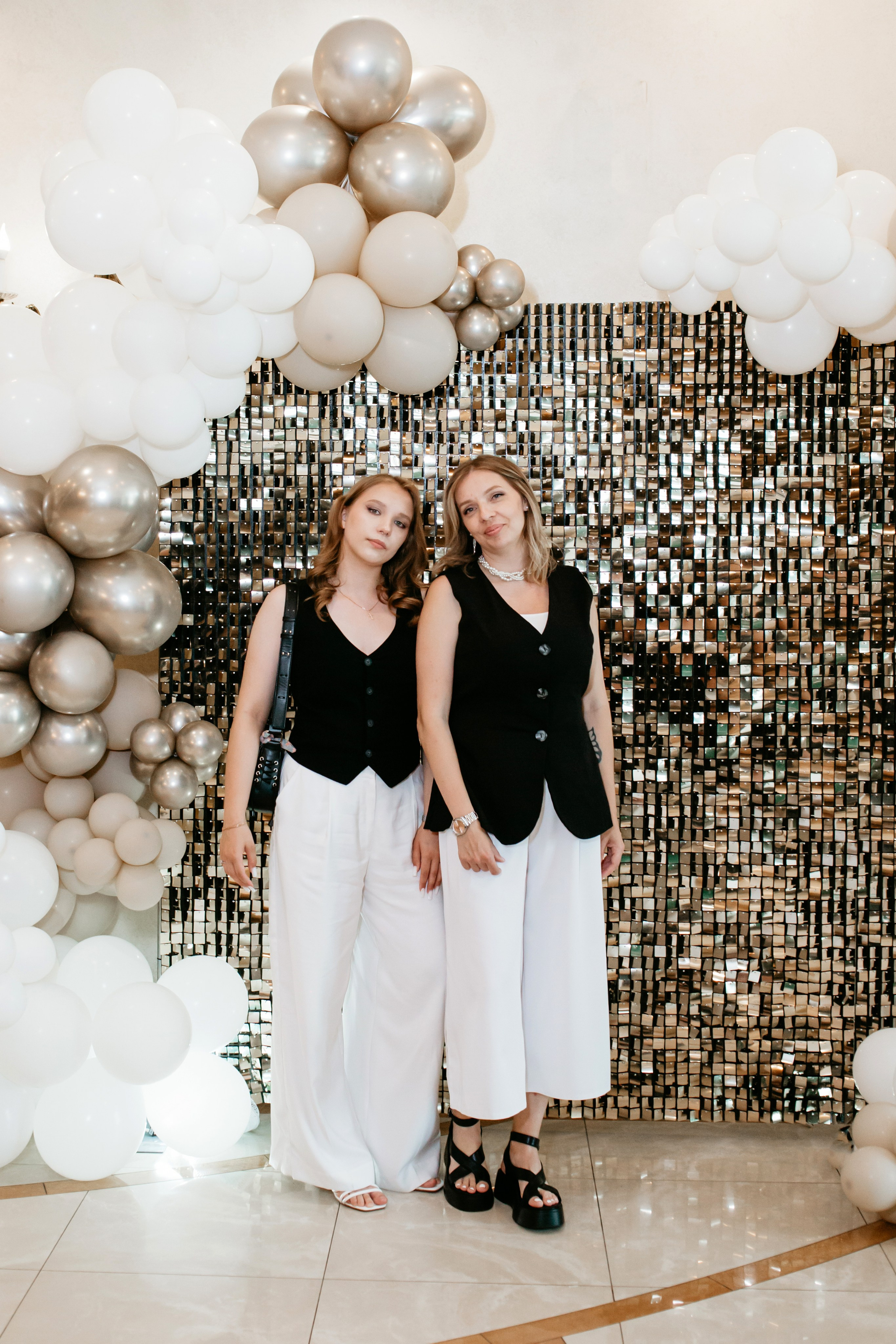 Выпускной 2025 (9класс) 124 школа. Фотограф в Челябинске Ополихина Анна