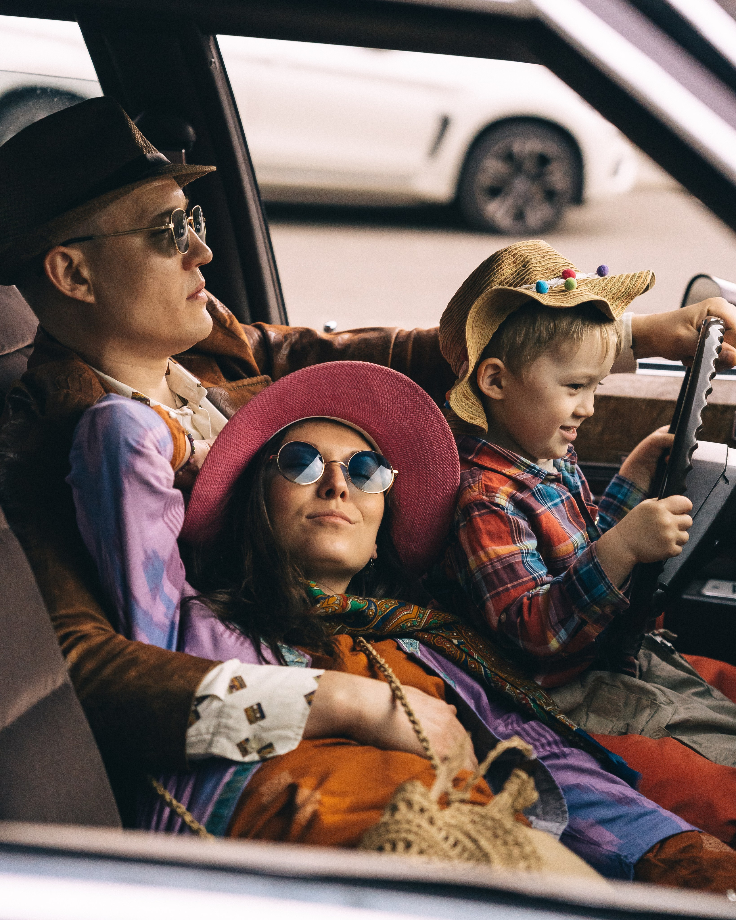 семейная лавстори с машиной