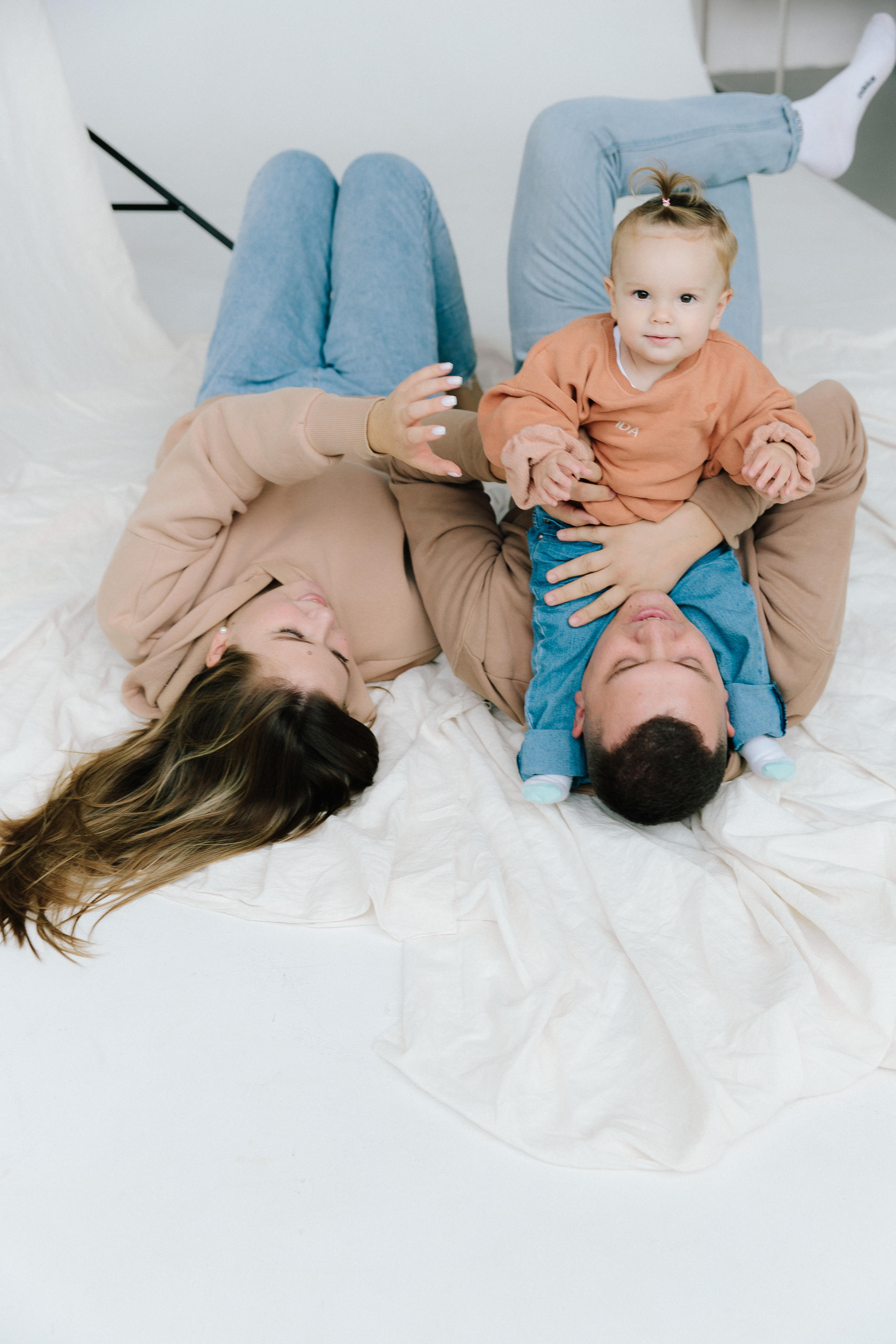 Саша Макс Алиса. Свадебные фотографы в Гомеле и Минске Сергей и Анастасия Фещенок