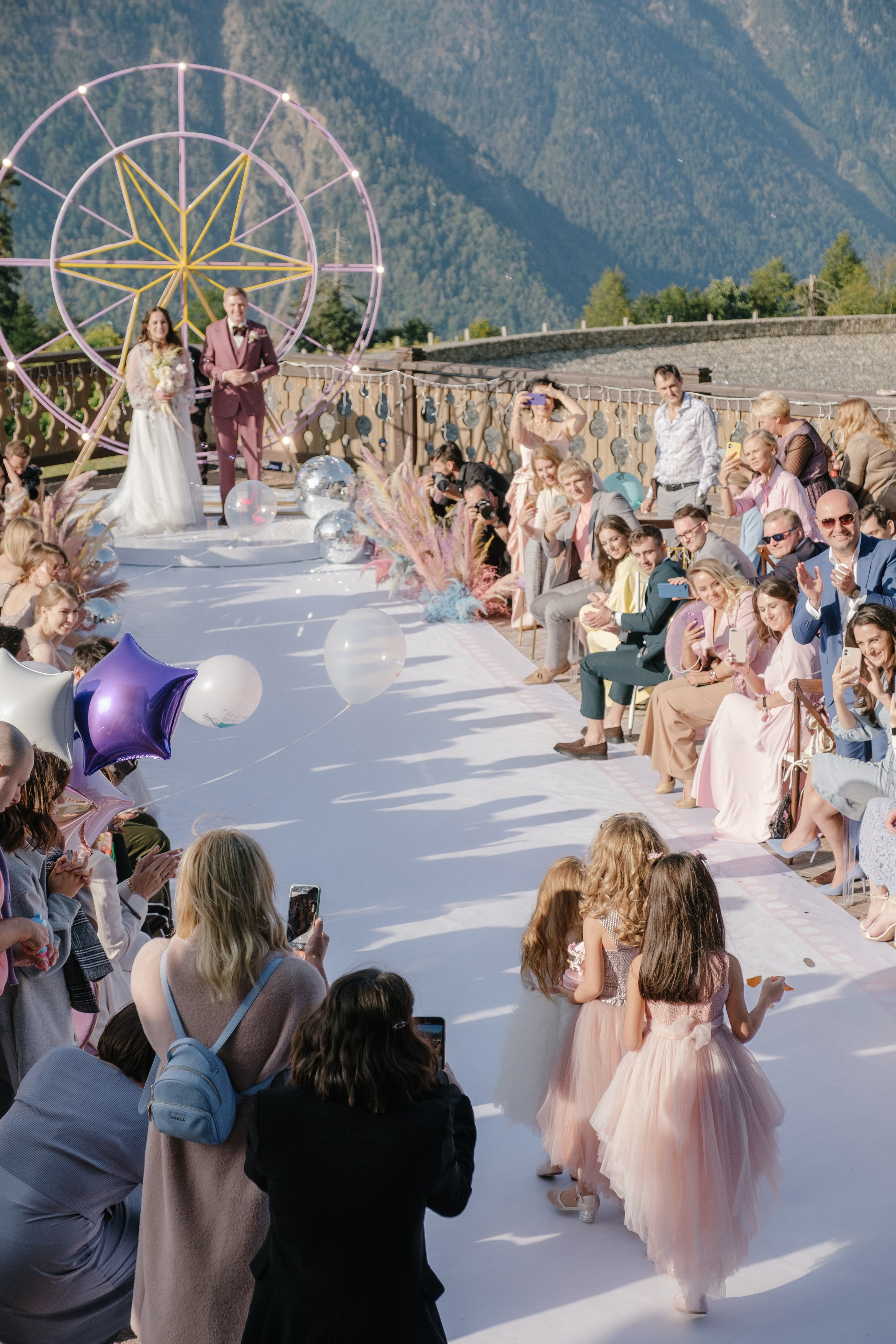 Фестиваль чувств. Свадебный Видеограф Фотограф в Сочи