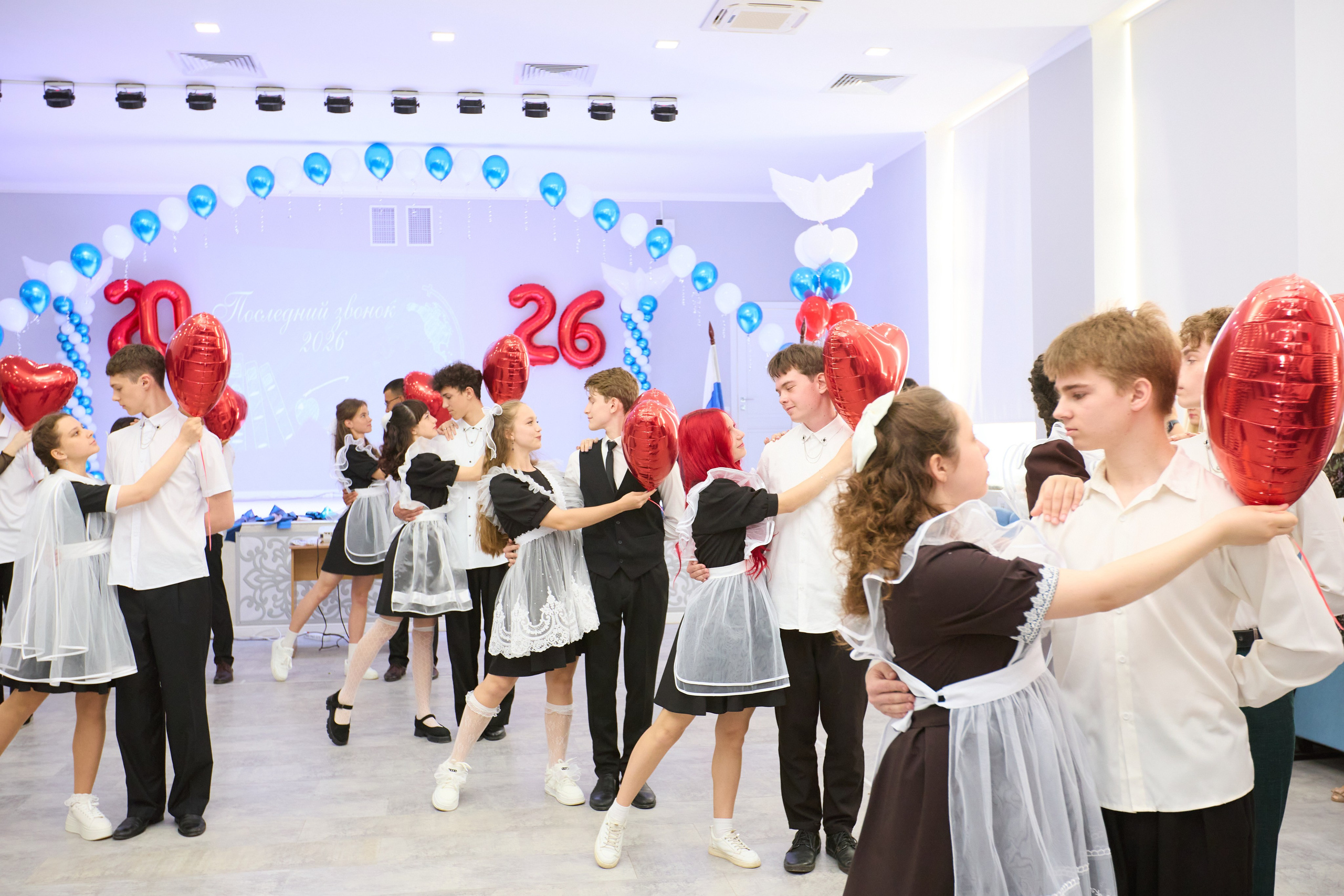 Последний звонок 6 шк 11А Саки. Фотограф в Крыму Светлана Викулова