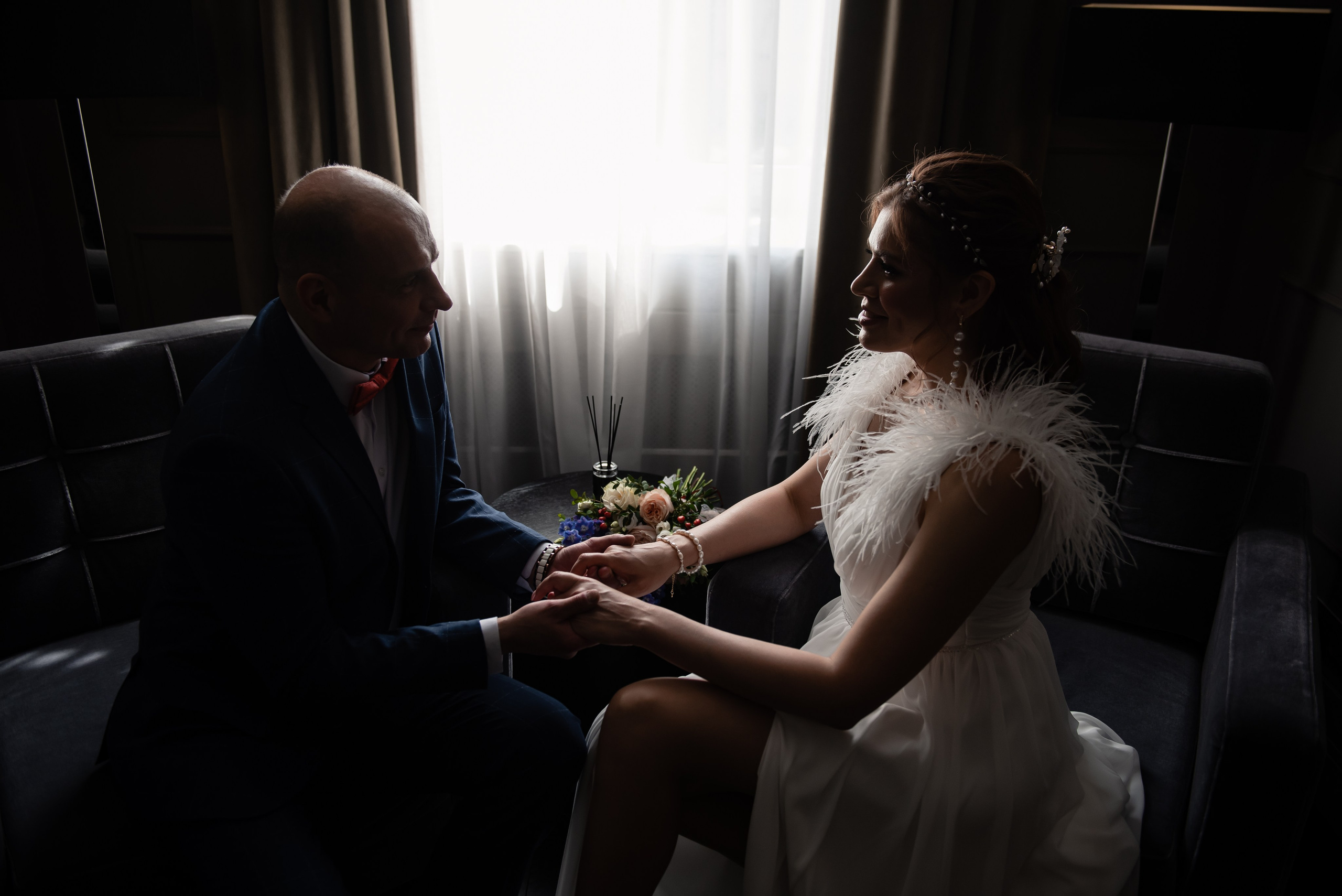 Свадебный день в Петербурге. Анастасия Петрович фотограф, фотокорреспондент в Москве и Санкт-Петербурге. Фотосъёмка репортажа, мероприятия, корпоративная съёмка, контент