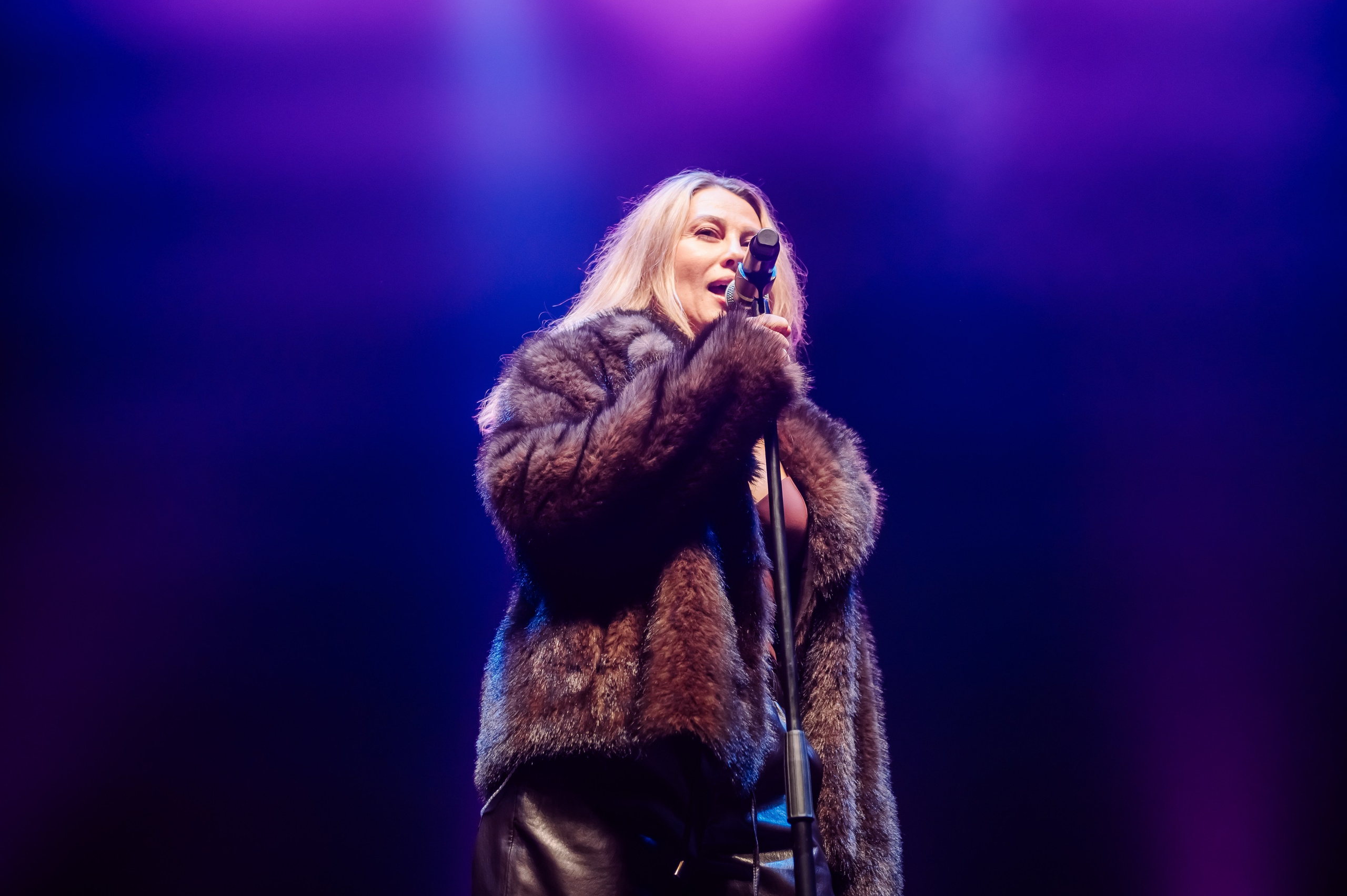 Дискач 90-х в Кемерово, СРК Арена. Детский фотограф, семейный фотограф и репортажи в Кемерово