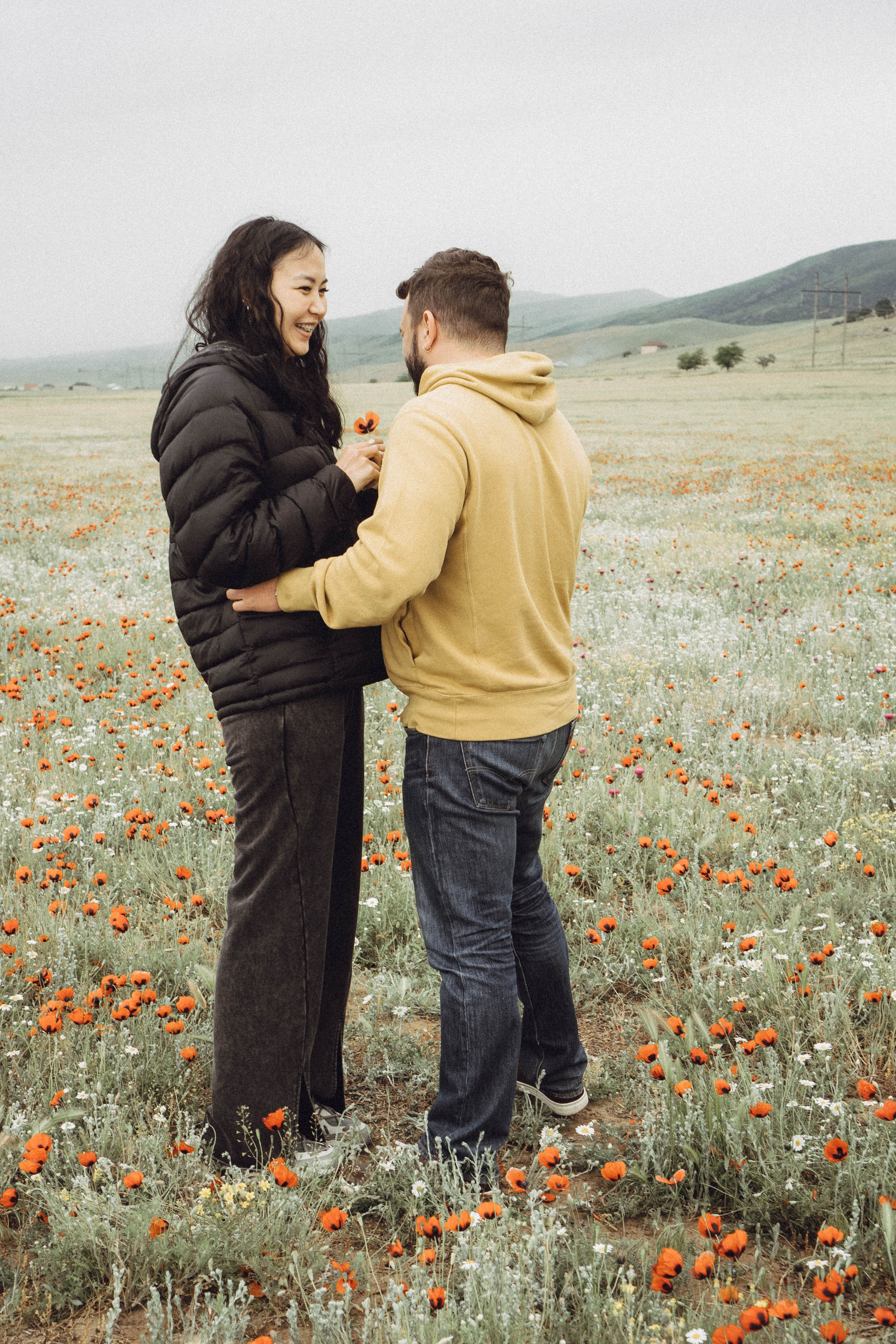 Любовь в маковом поле. Профессиональный фотограф, Санкт-Петербург — Виктория Богомолова