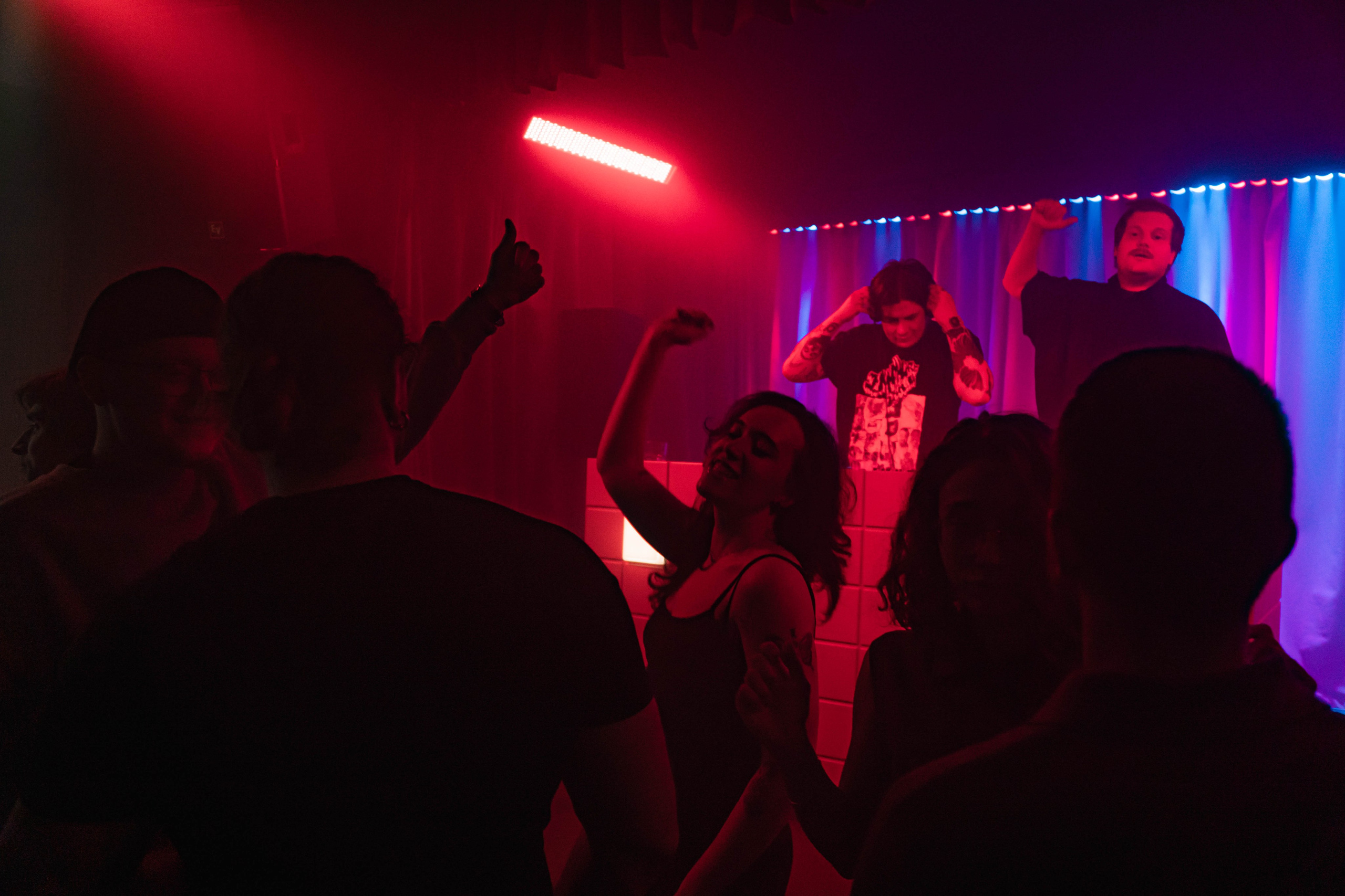 Бар ЮНИОН. Со стороны / репортажный фотограф в СПб