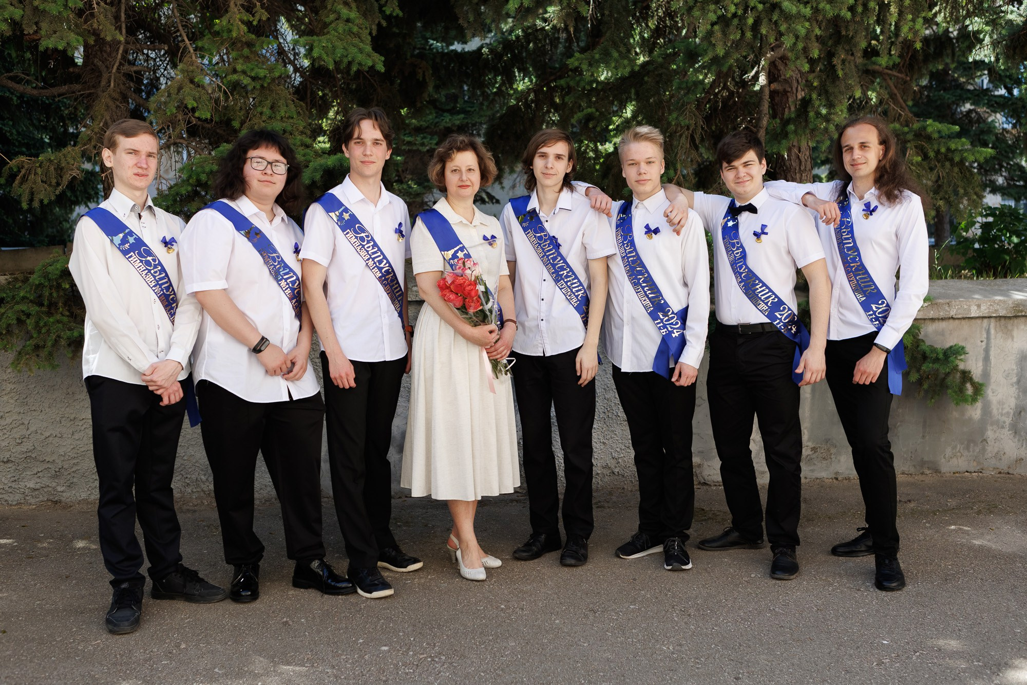 Последний звонок в Гимназии № 1, г. Севастополь. Свадебный фотограф, фотосъемка в Крыму, Севастополе, Симферополе, Ялте