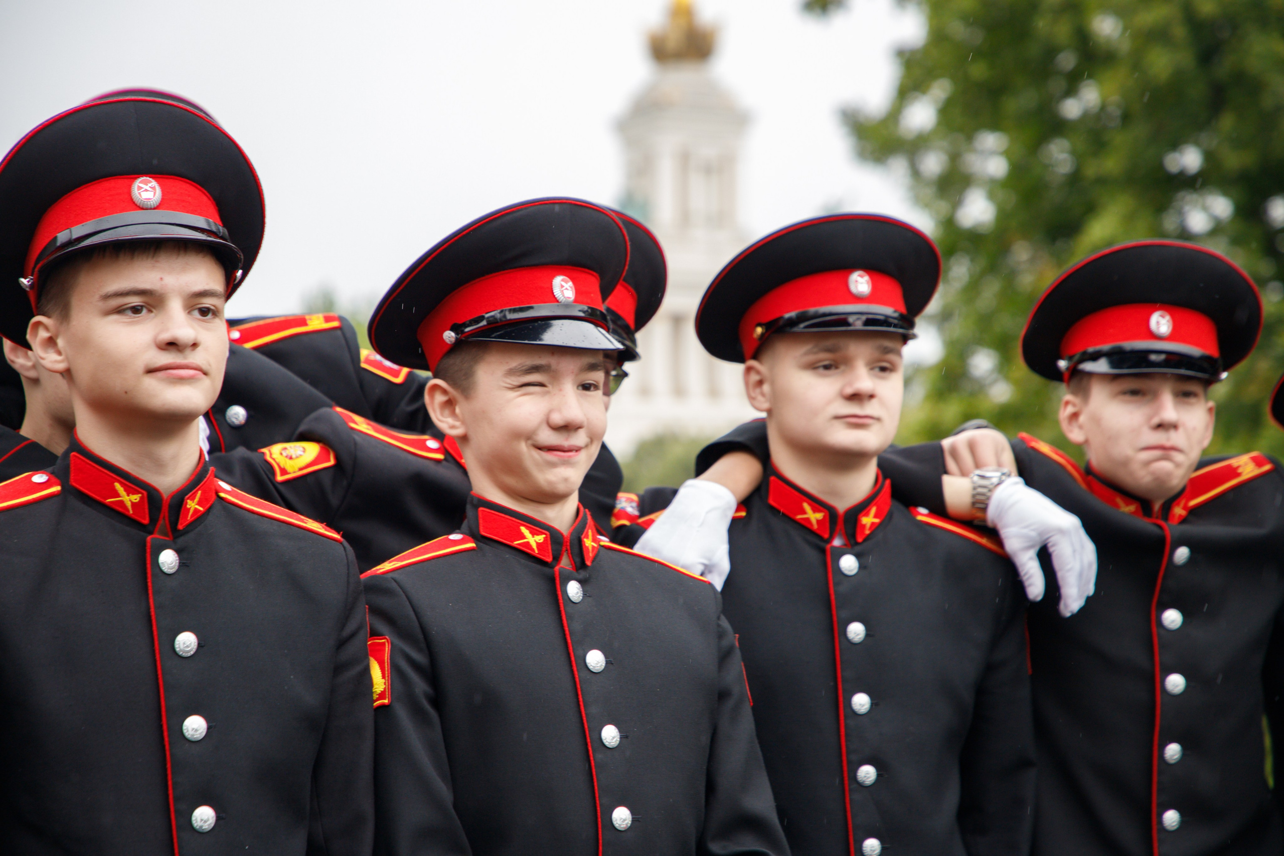 Репортаж посвящения в кадеты в Москве на ВДНХ в сентябре 2024 года. Семейный и школьный фотограф в Москве Анна Ткач