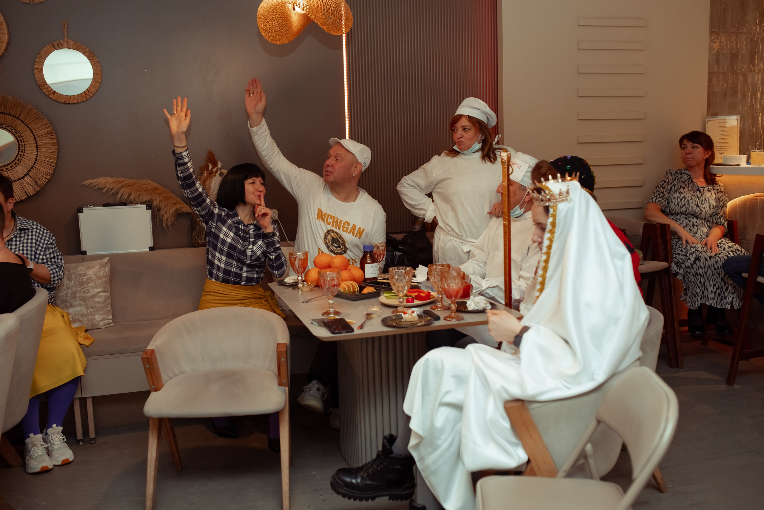 Юбилей Анны в стиле Гайдая. Семейный и детский фотограф в Москве Дорогова Екатерина