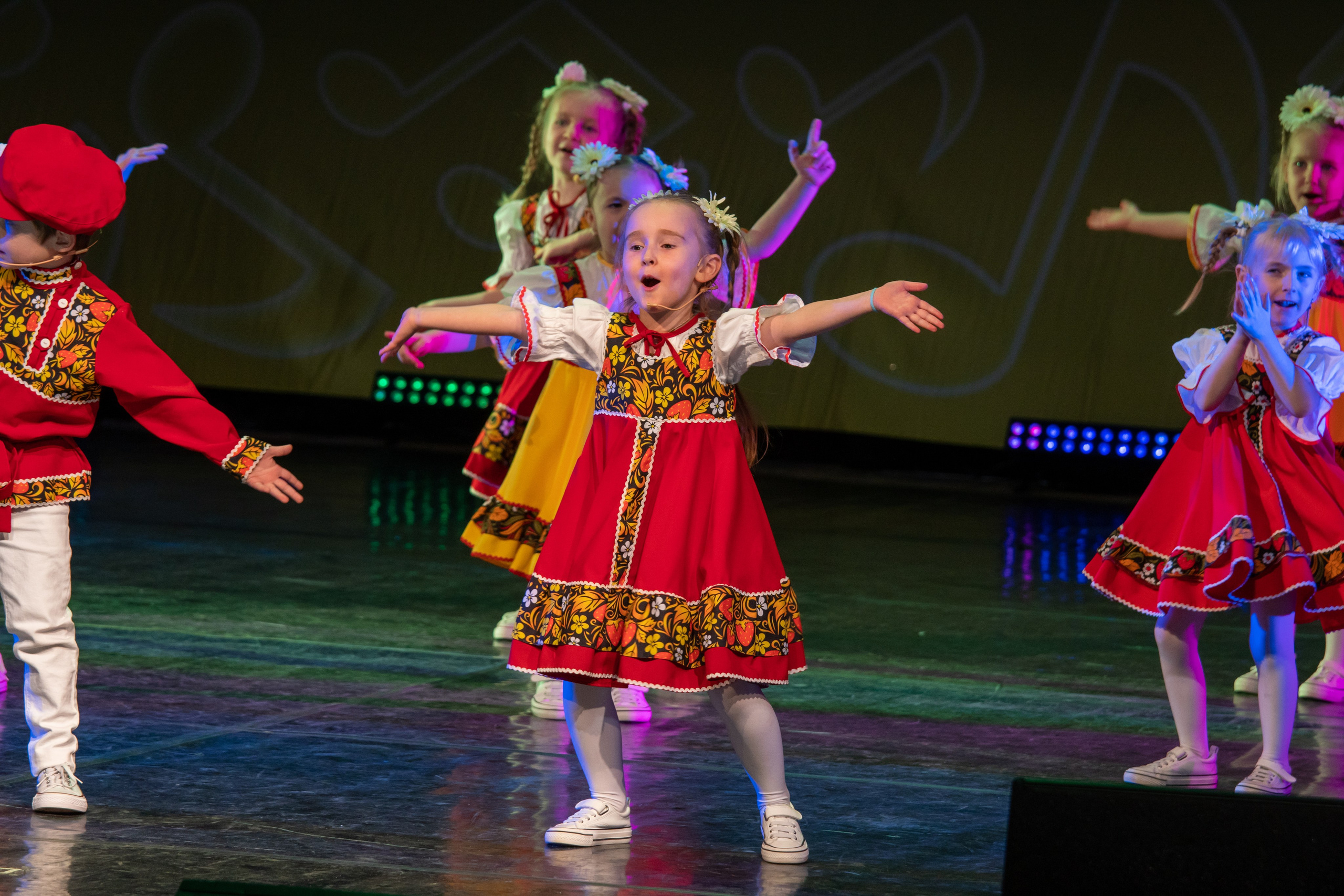 Съёмка концерта для Домисольки, большой концертный зал Космос. «Студия DRONAVT`s» — видеосъёмка и фотография г. Москва