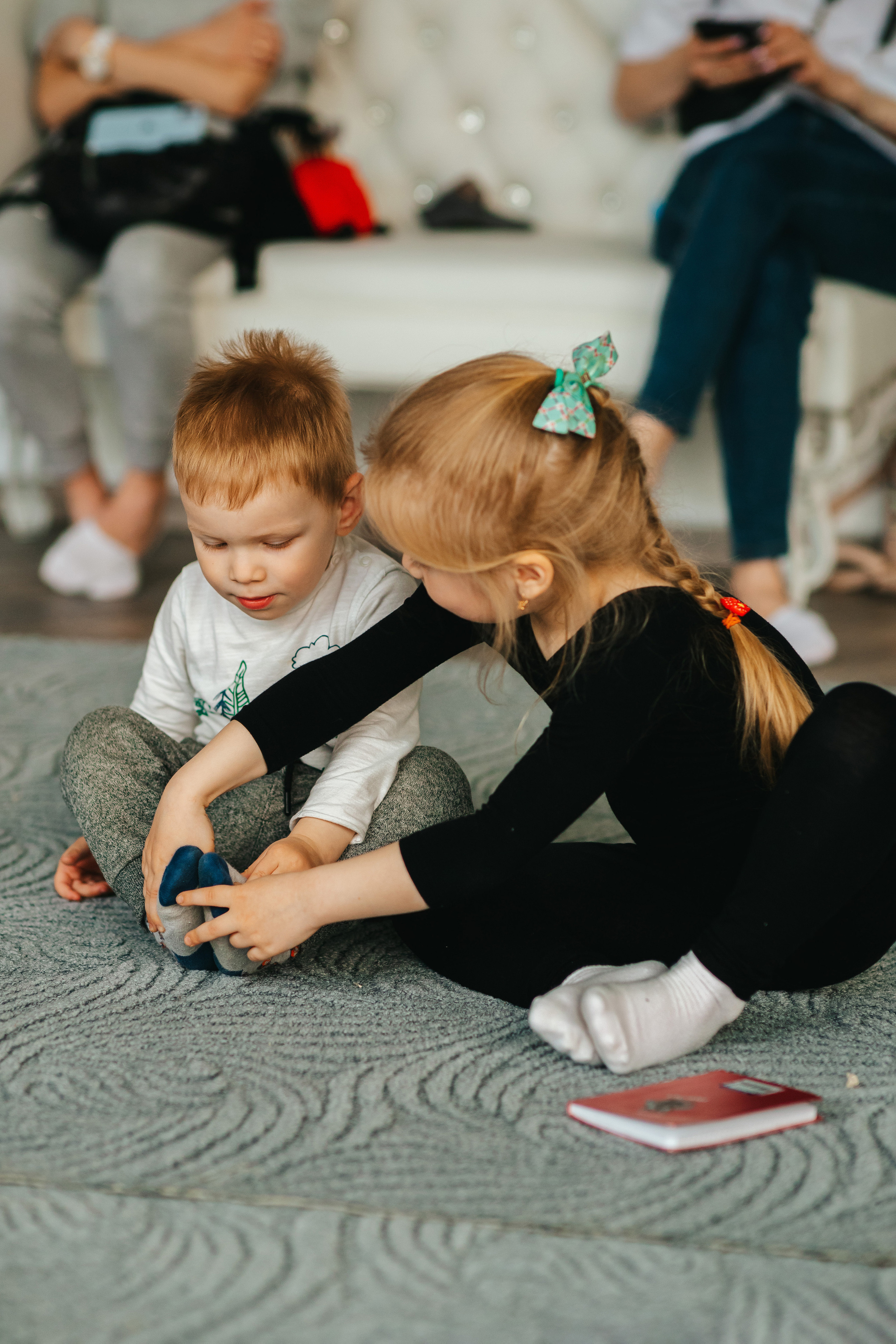 Занятие по гимнастике. Семейный lifestyle фотограф в Санкт-Петербурге Людмила Пахомова