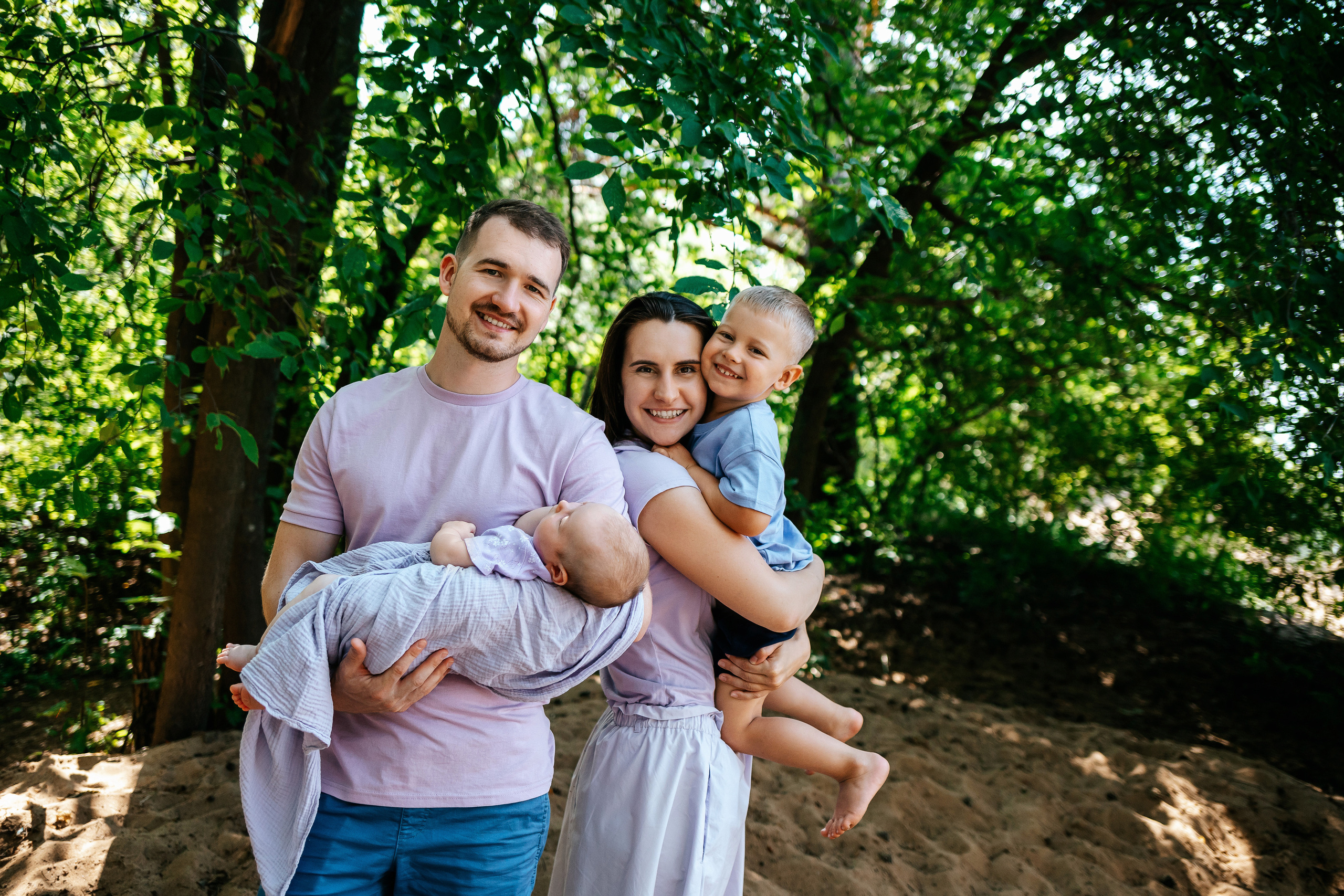 Олег, Александра, Ярослав и Олеся. Семейный lifestyle фотограф в Санкт-Петербурге Людмила Пахомова