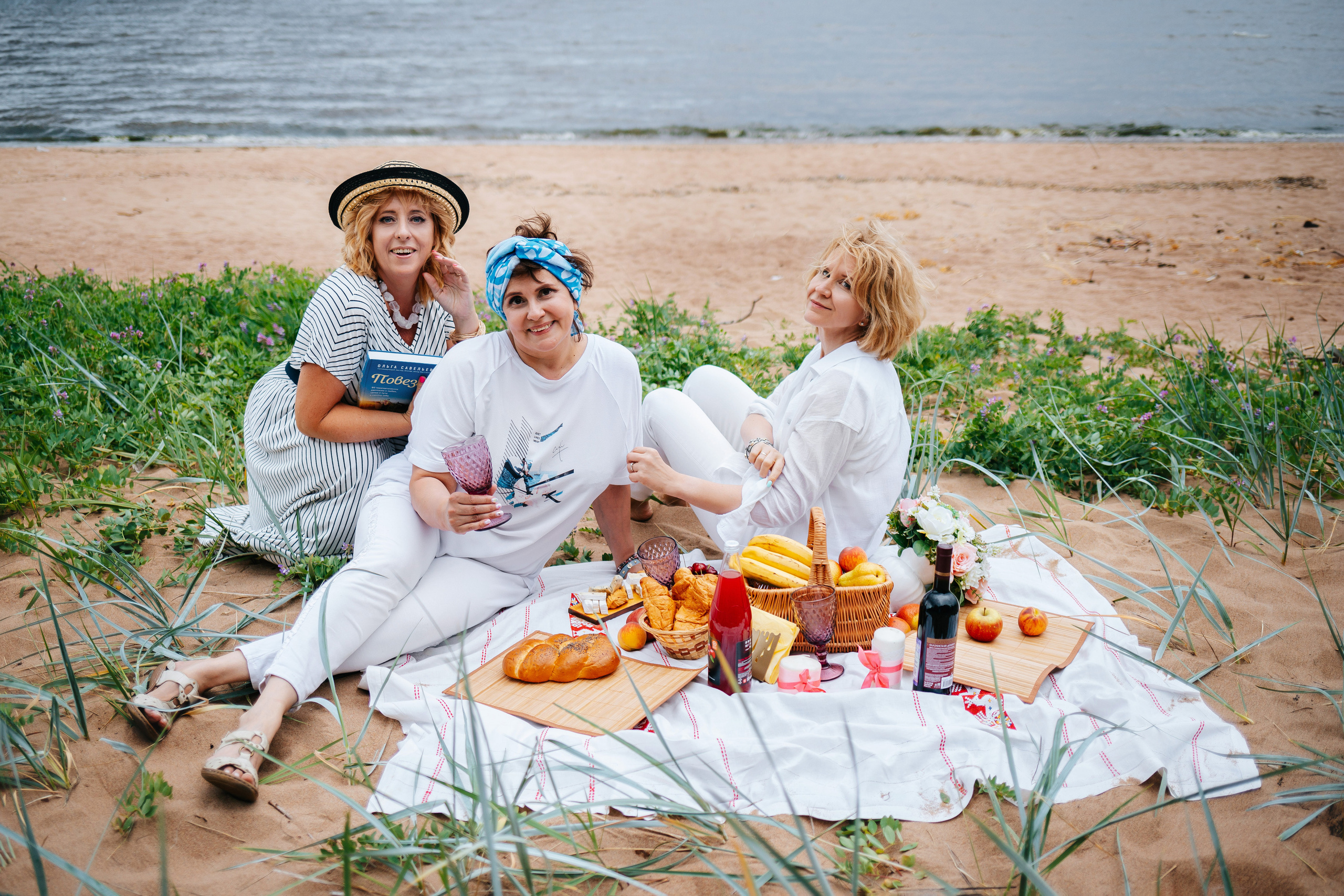 Три подружки на Финском заливе. Семейный lifestyle фотограф в Санкт-Петербурге Людмила Пахомова