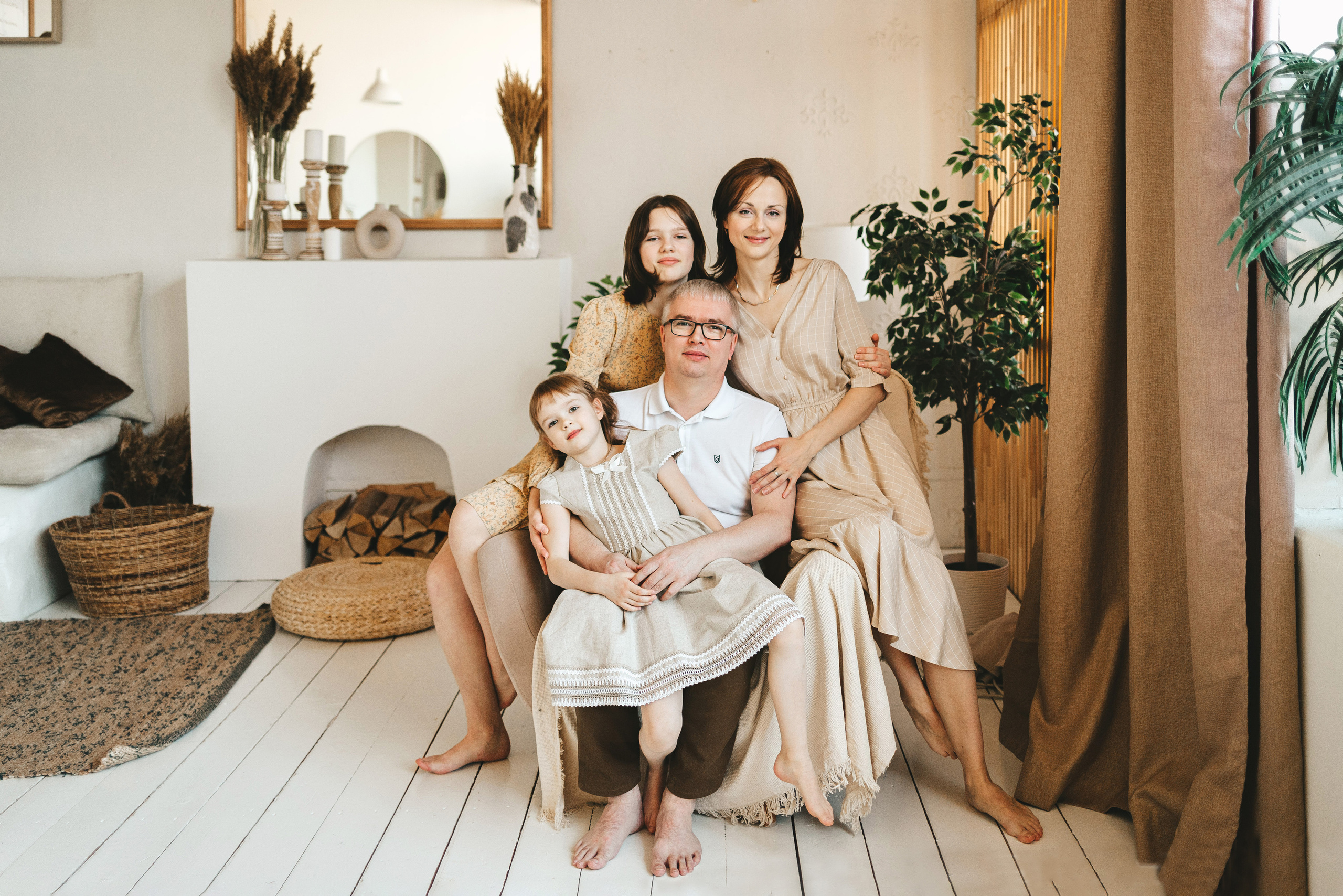 Евгений, Ольга, Анна, Лера. Семейный lifestyle фотограф в Санкт-Петербурге Людмила Пахомова