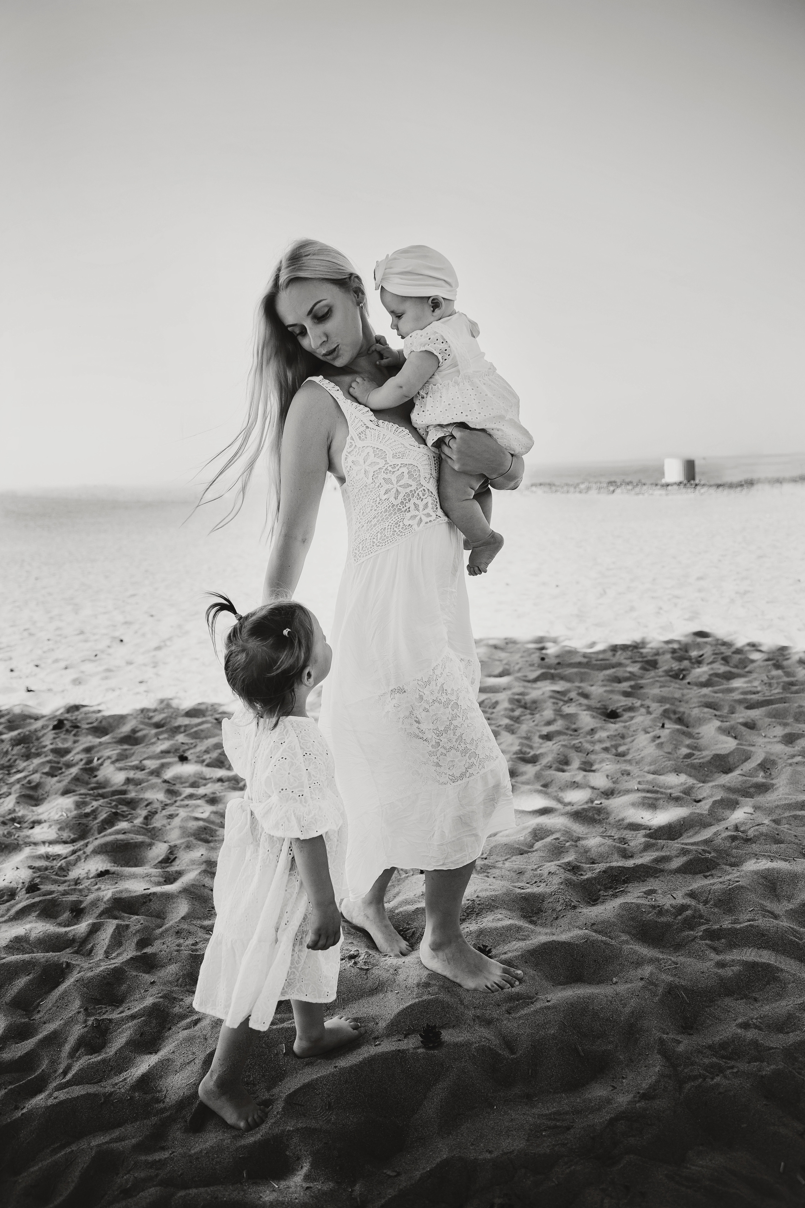 Фотопрогулка на Финском заливе. Александр, Таня, Оливия и Тая. Семейный lifestyle фотограф в Санкт-Петербурге Людмила Пахомова