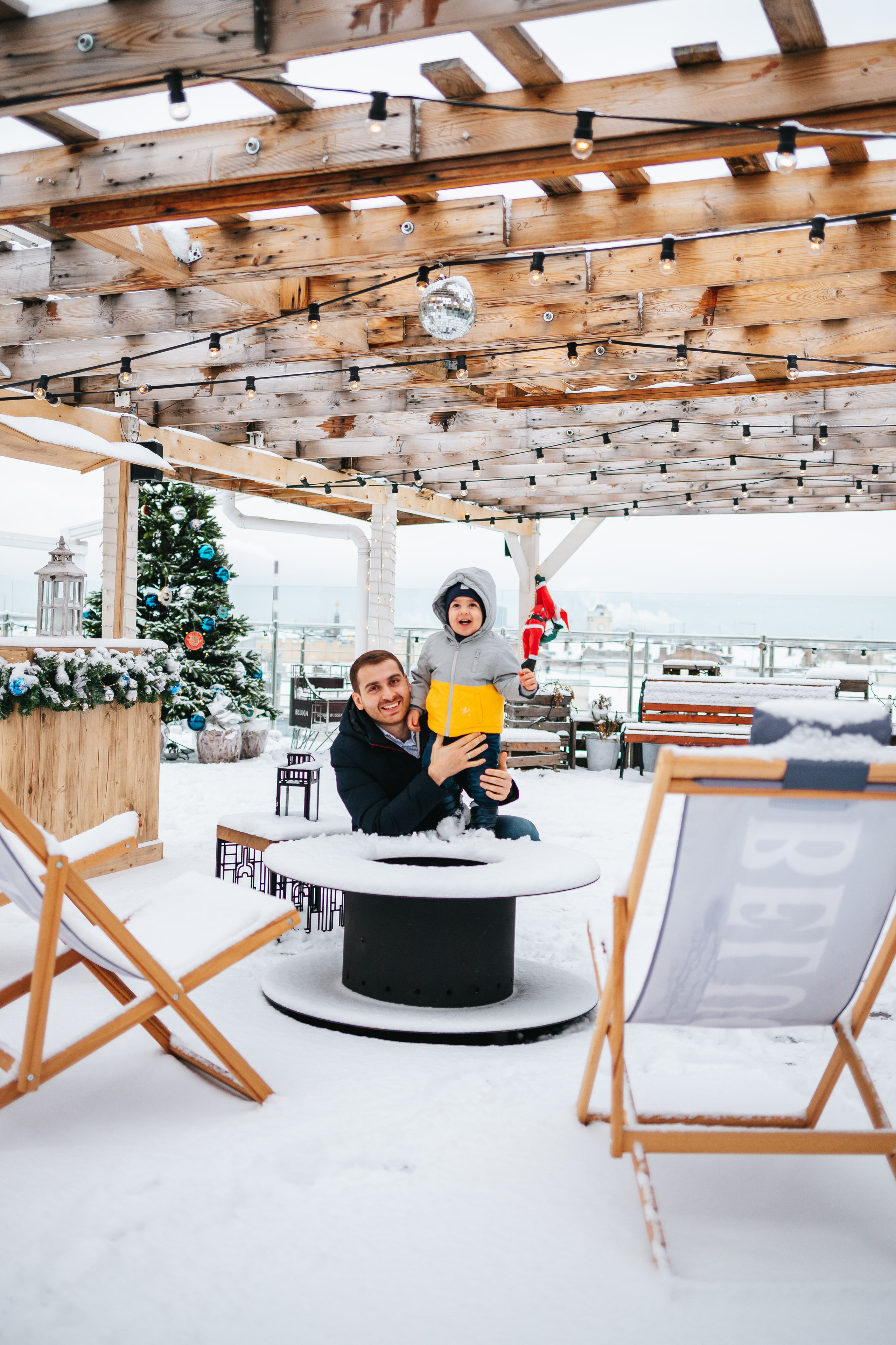 Новогодняя прогулка и фотосессия в кафе. Семейный lifestyle фотограф в Санкт-Петербурге Людмила Пахомова