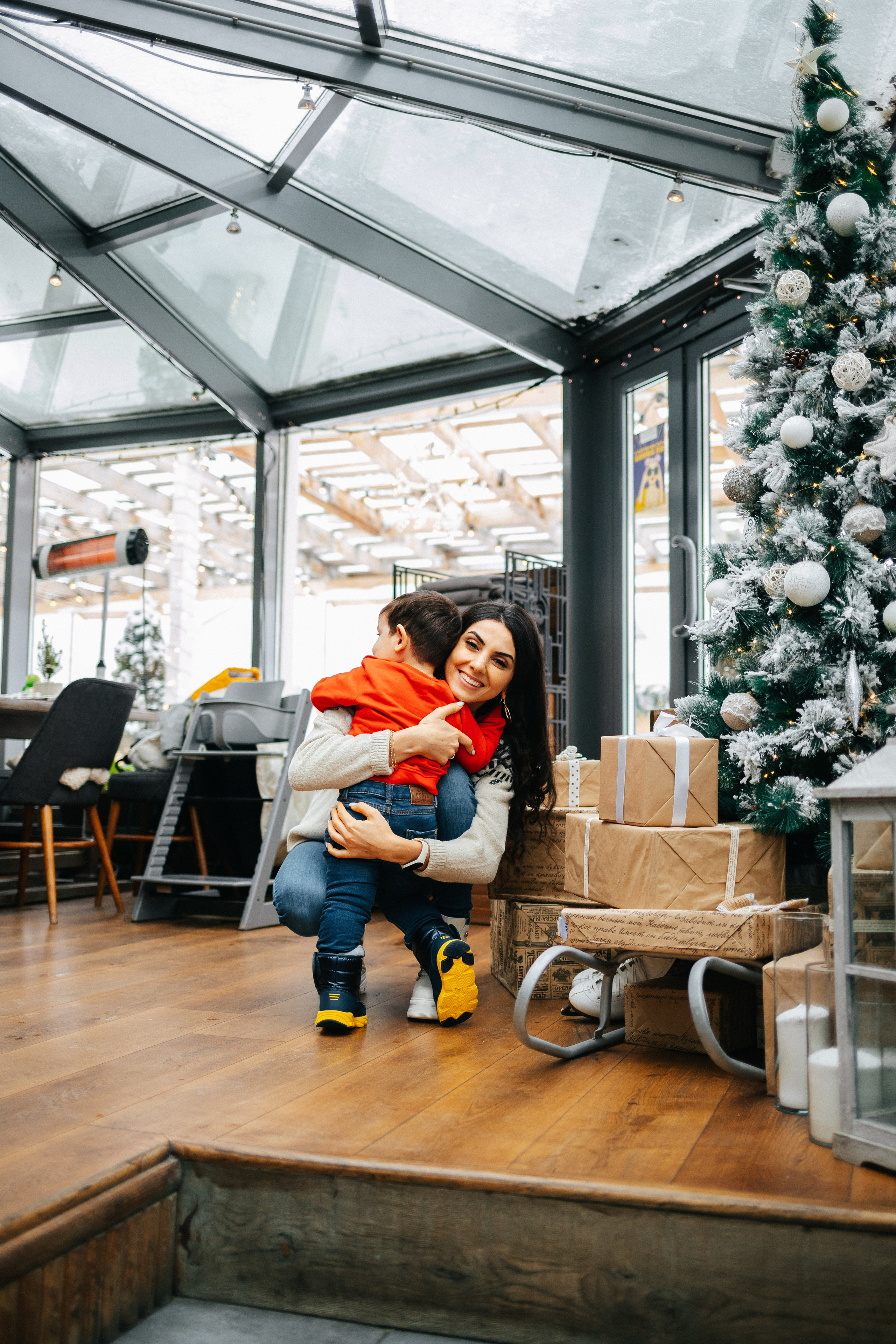 Новогодняя прогулка и фотосессия в кафе. Семейный lifestyle фотограф в Санкт-Петербурге Людмила Пахомова