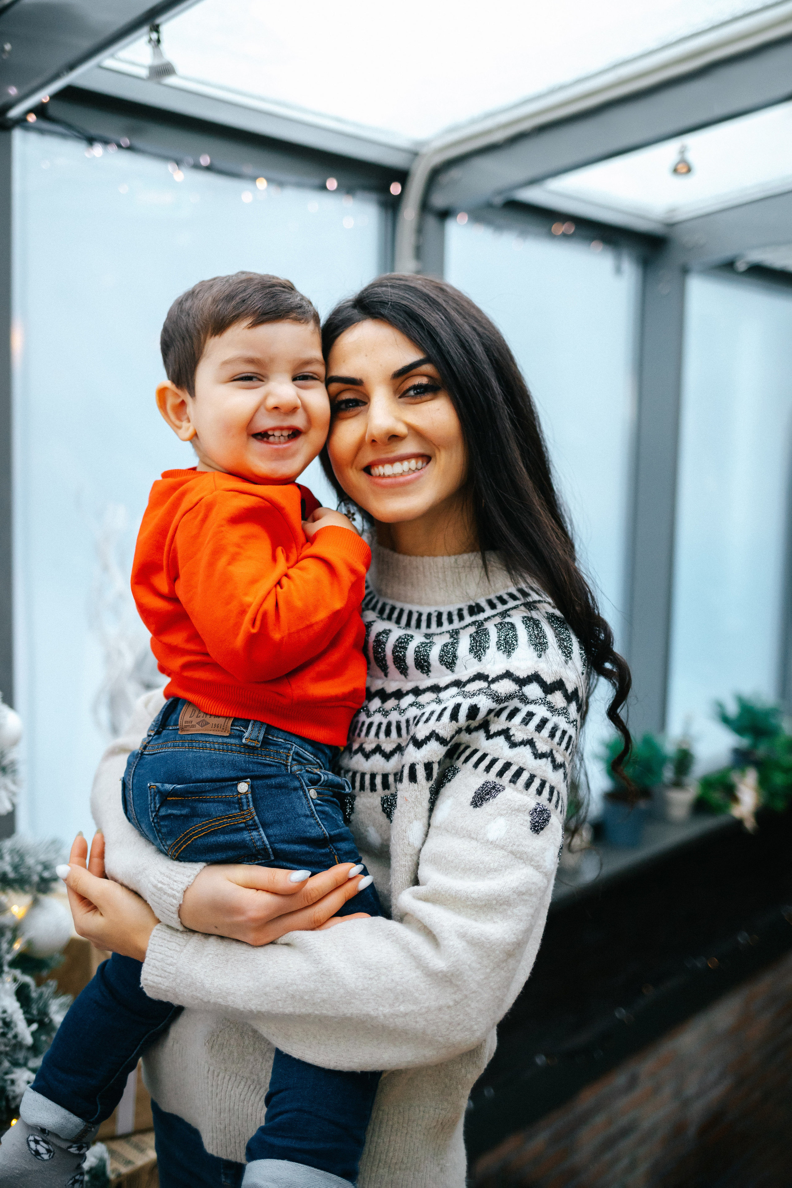 Новогодняя прогулка и фотосессия в кафе. Семейный lifestyle фотограф в Санкт-Петербурге Людмила Пахомова