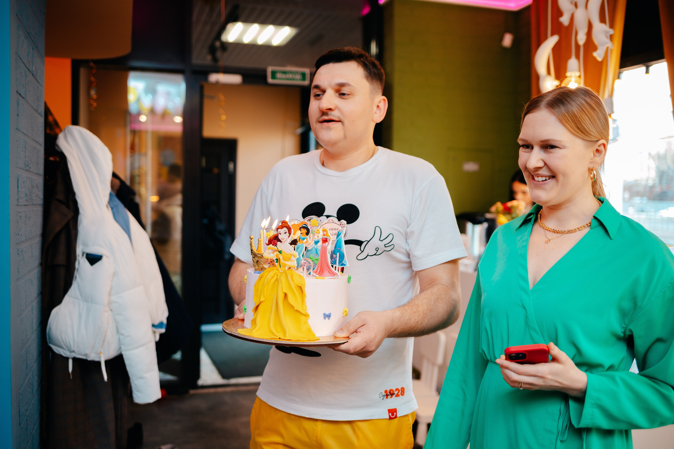 День Рождение Полины в стилистике Золушки. Семейный lifestyle фотограф в Санкт-Петербурге Людмила Пахомова