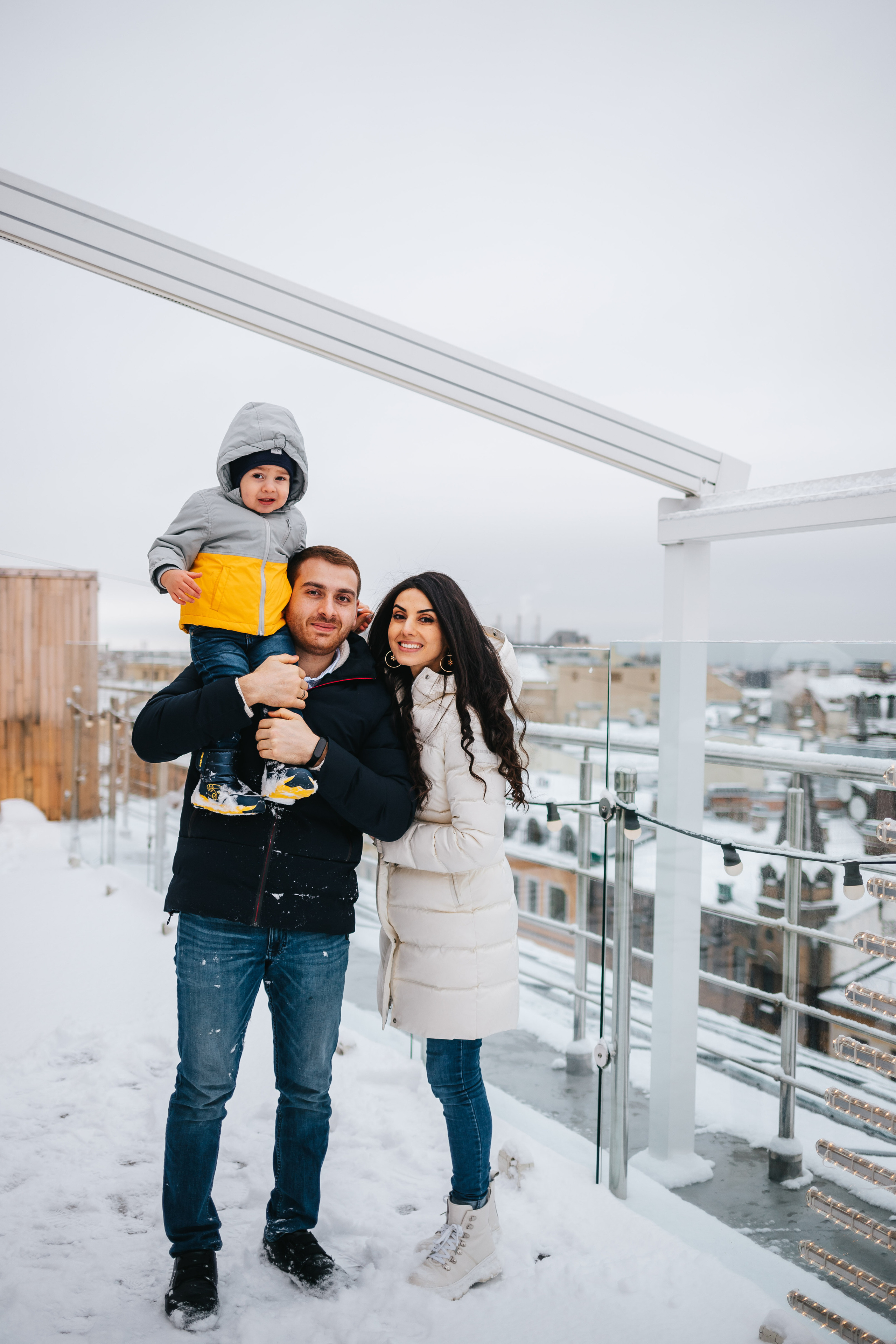 Новогодняя прогулка и фотосессия в кафе. Семейный lifestyle фотограф в Санкт-Петербурге Людмила Пахомова