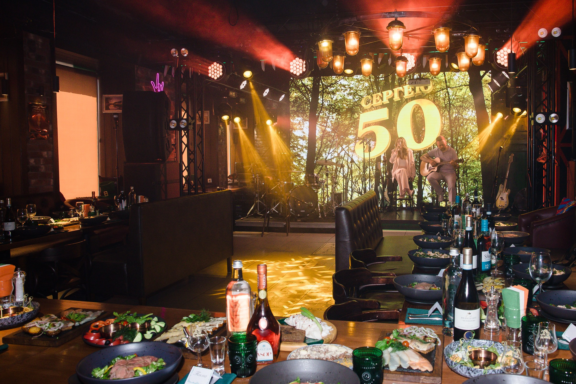 Репортажная съёмка. Свадебный фотограф в Иваново Гитарина Черняева