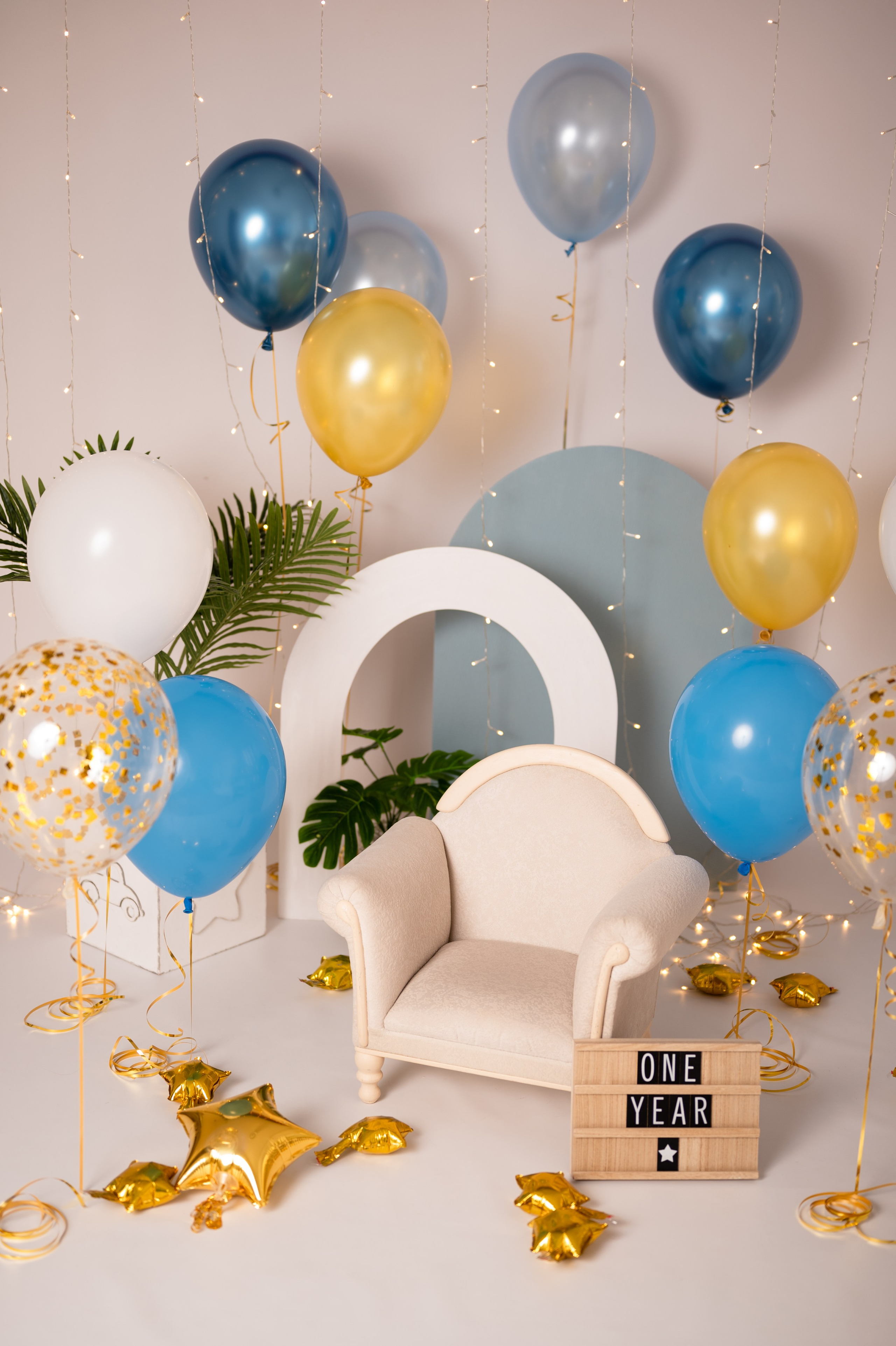 Декоры на Первые годики. Детский и семейный фотограф в Красноярске. Фотосессии новорожденных малышей до 1 месяца