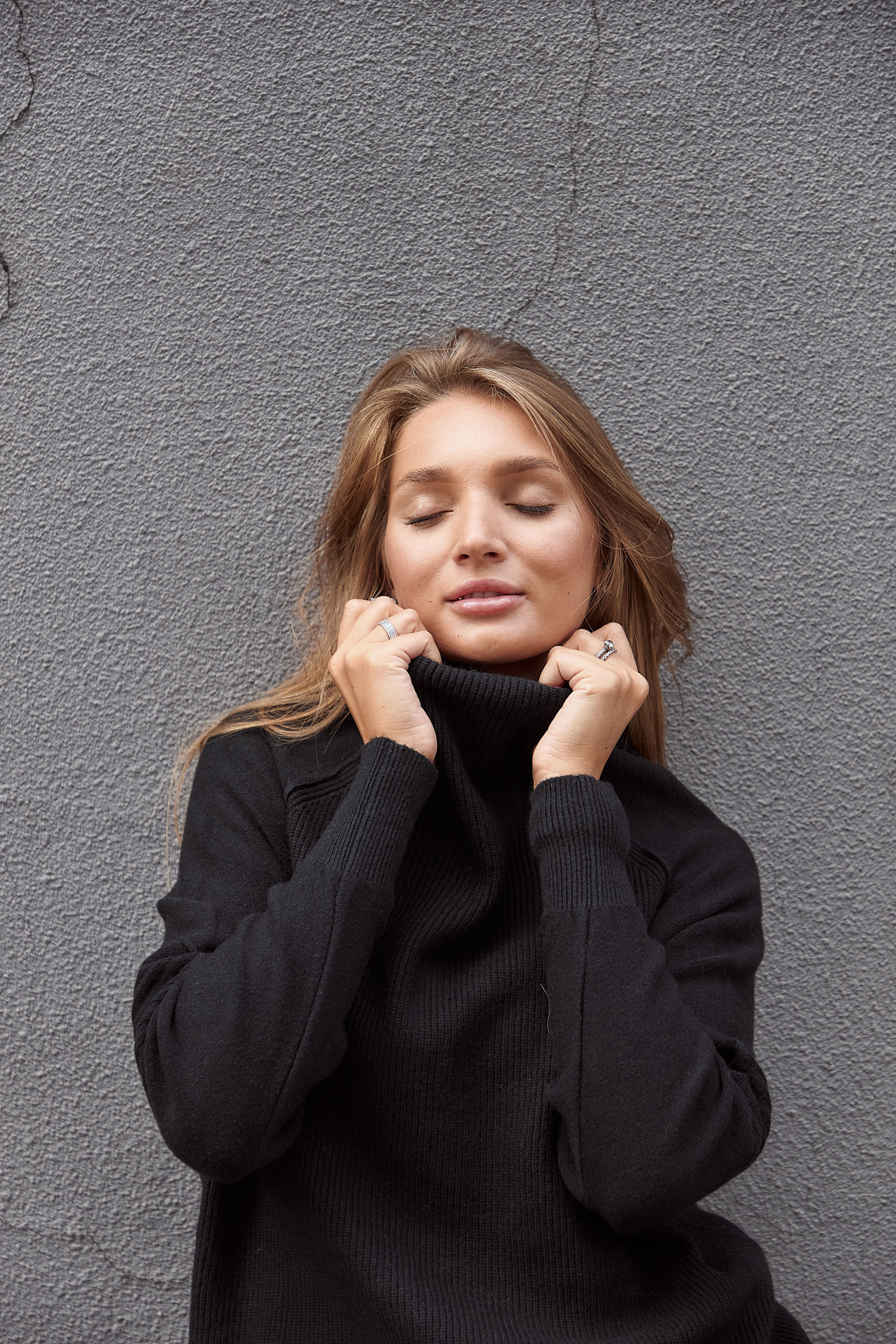 НАСТЯ. Продающий контент для маркетплейсов и e-commerce «под ключ»