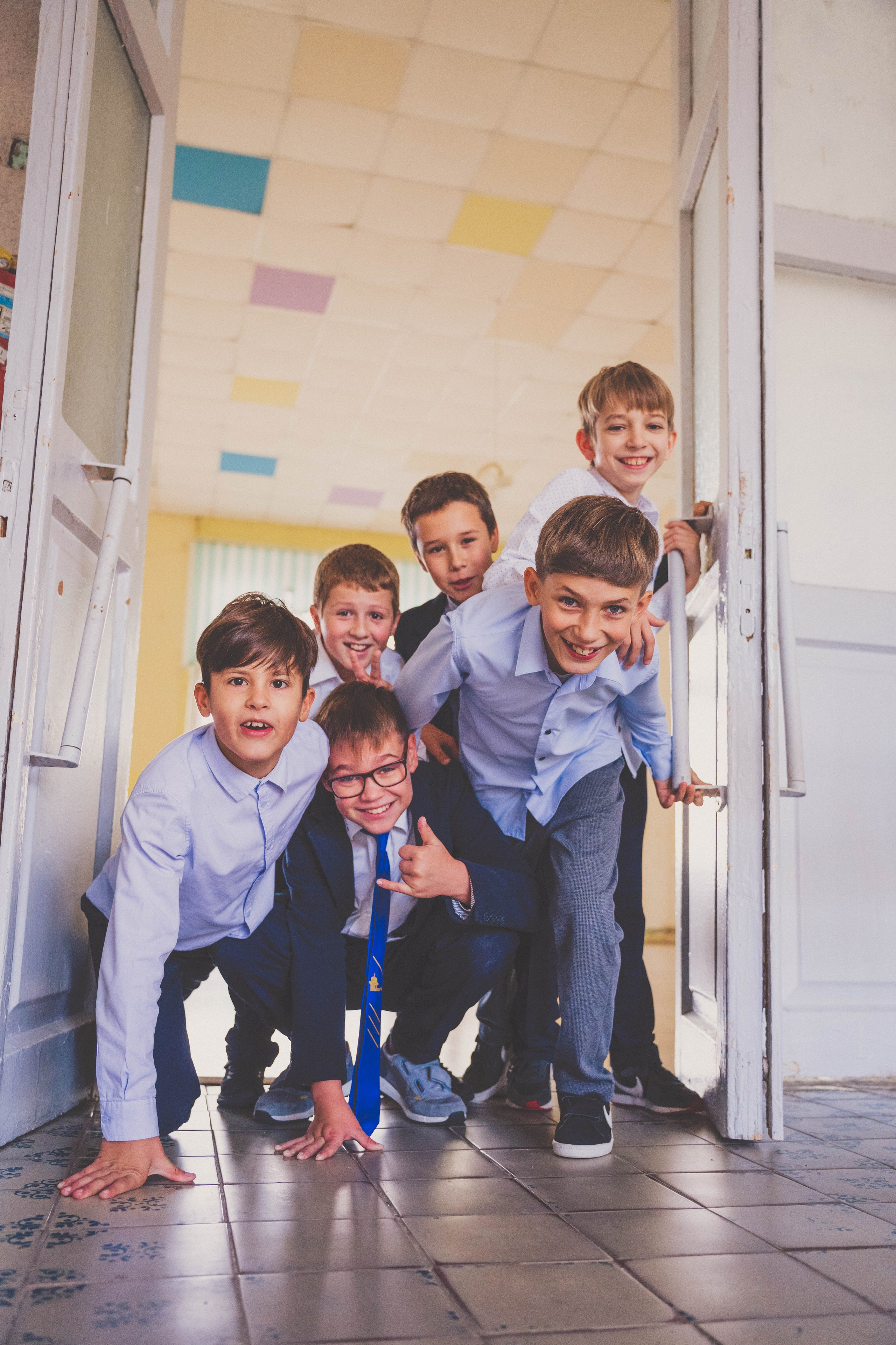 Классбук Гимназия 32 Иваново. Ирина Коновалова школьный фотограф. Выпускные альбомы Ярославль