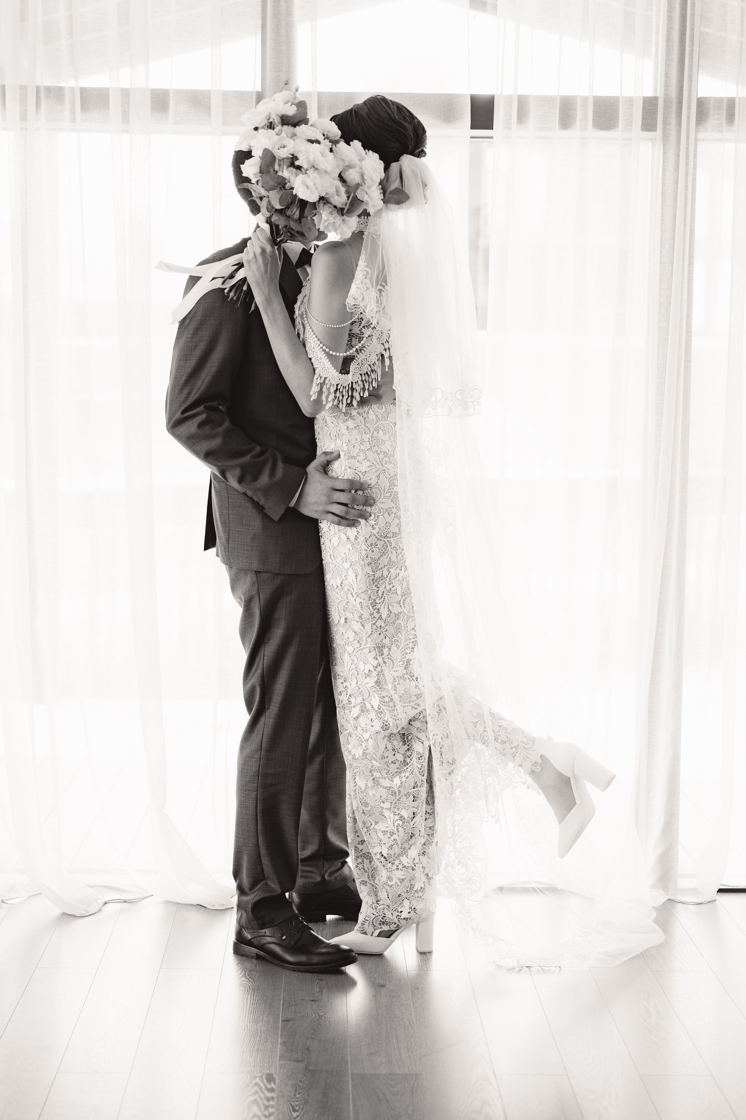 Свадебная фотосессия в Иваново и Москве. Свадебный фотограф в Иваново Гитарина Черняева