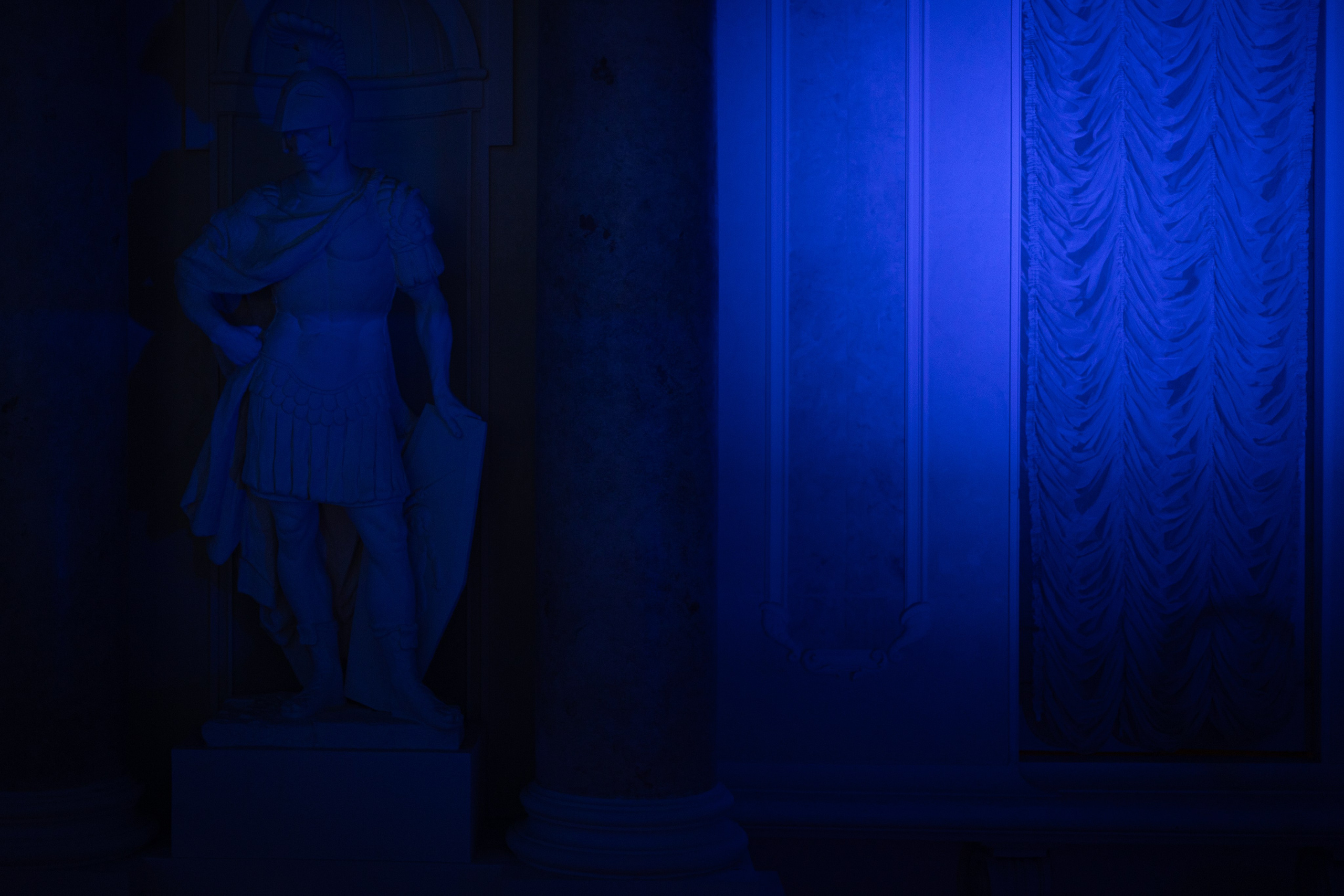 Автопортрет. Летний Дворец в Петергофе. Ваш фотограф — Александра Андрущенко