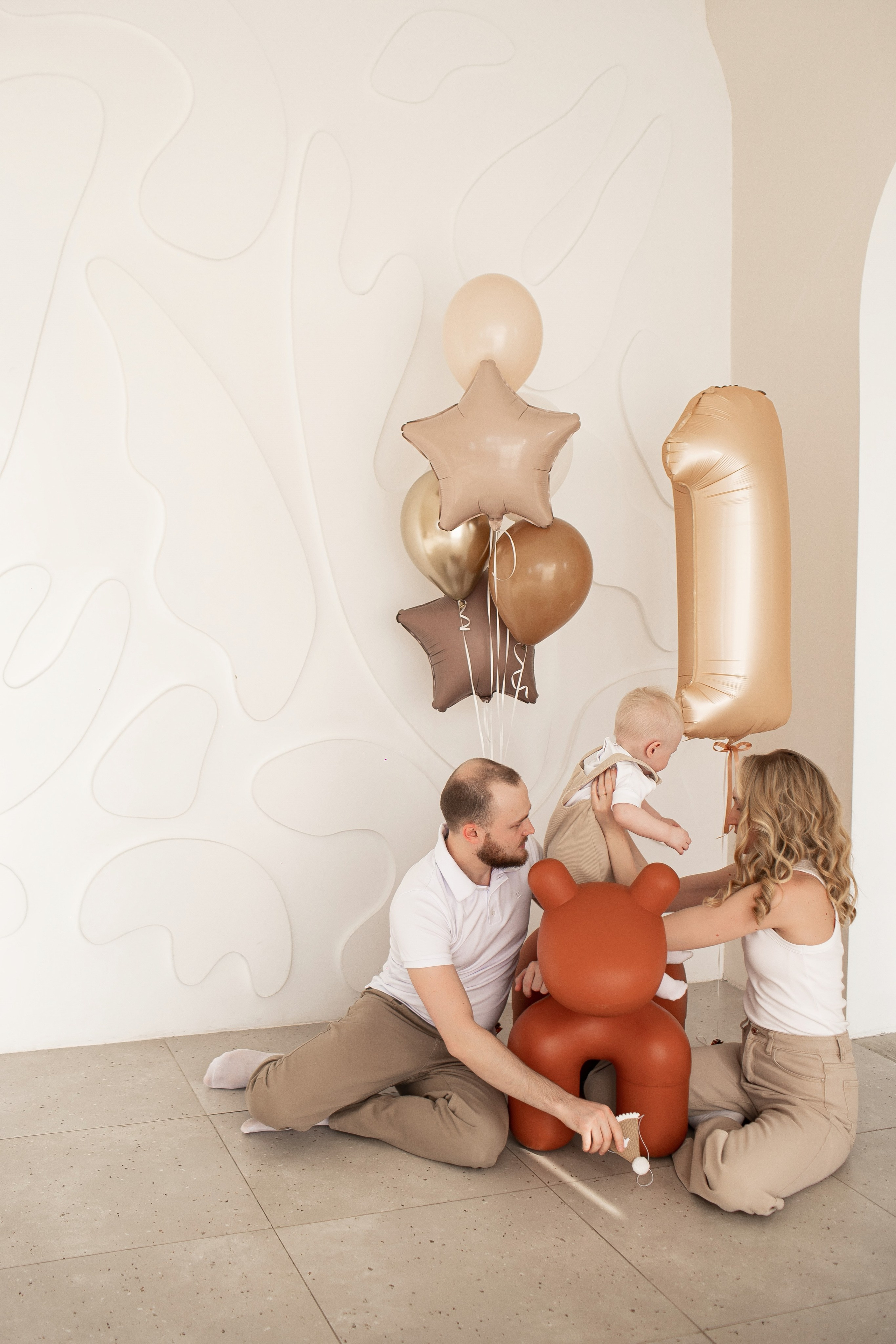 Ване 1. Семейная съемка — это красивый способ признаться своей семье в любви